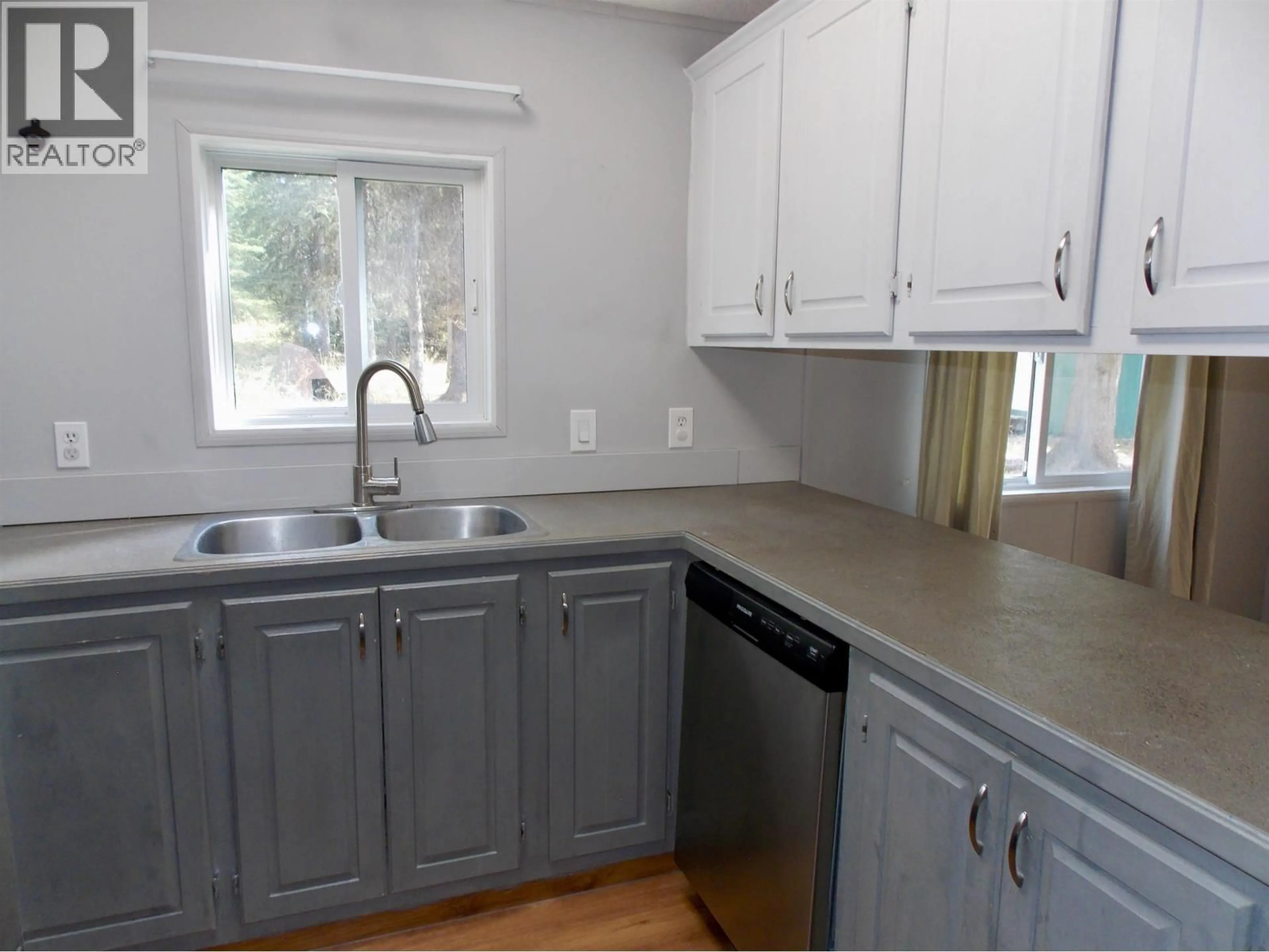Standard kitchen, unknown for 3641 SPOKIN LAKE ROAD, Williams Lake British Columbia V0K2G0