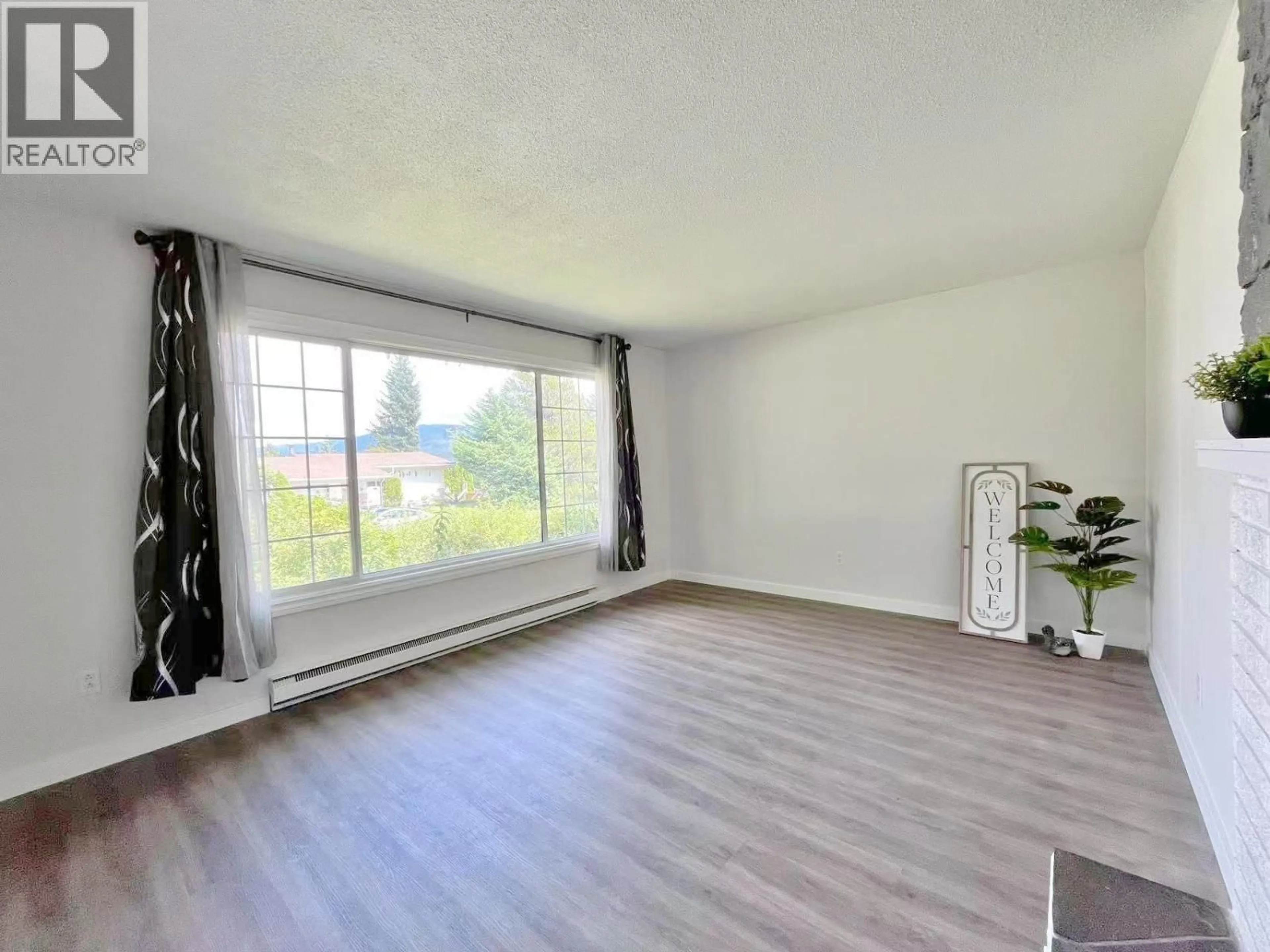 A pic of a room for 12 AMOS STREET, Kitimat British Columbia V8C1A6