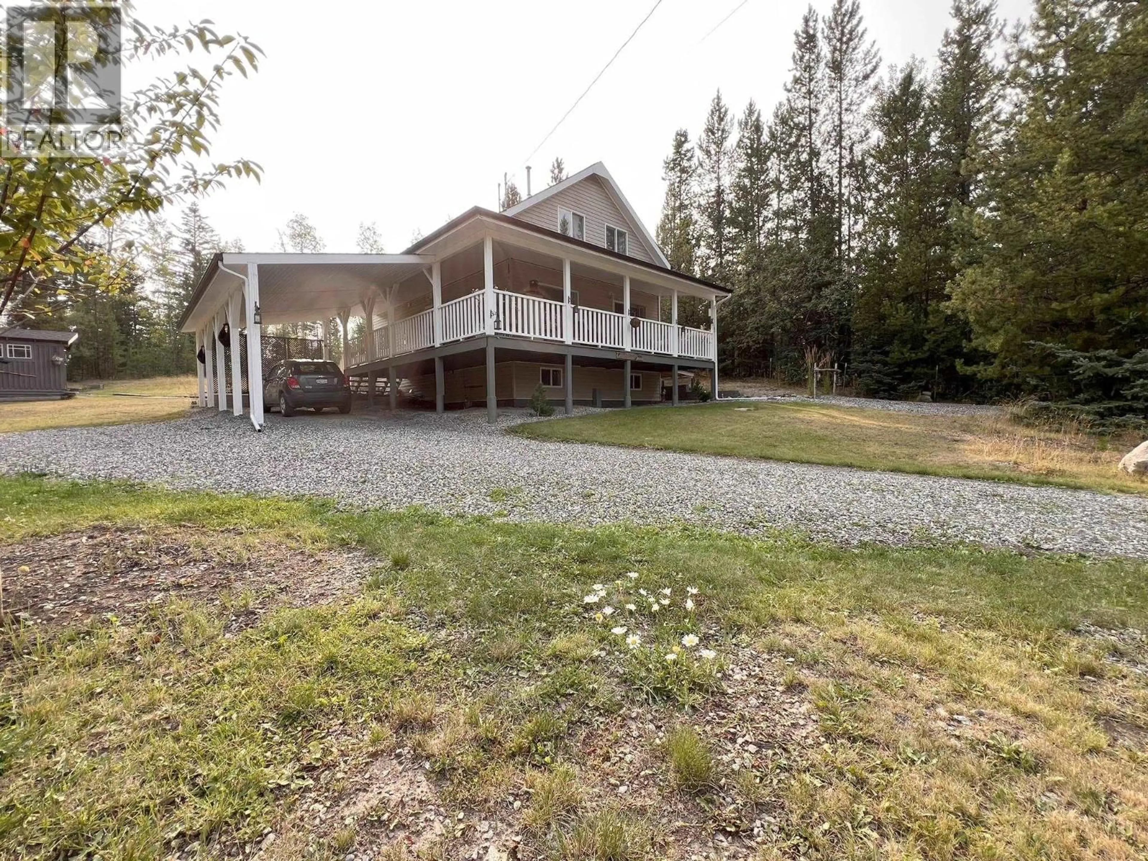 A pic from outside/outdoor area/front of a property/back of a property/a pic from drone, unknown for 6318 MOOSE POINT DRIVE, Lone Butte British Columbia V0K2K1
