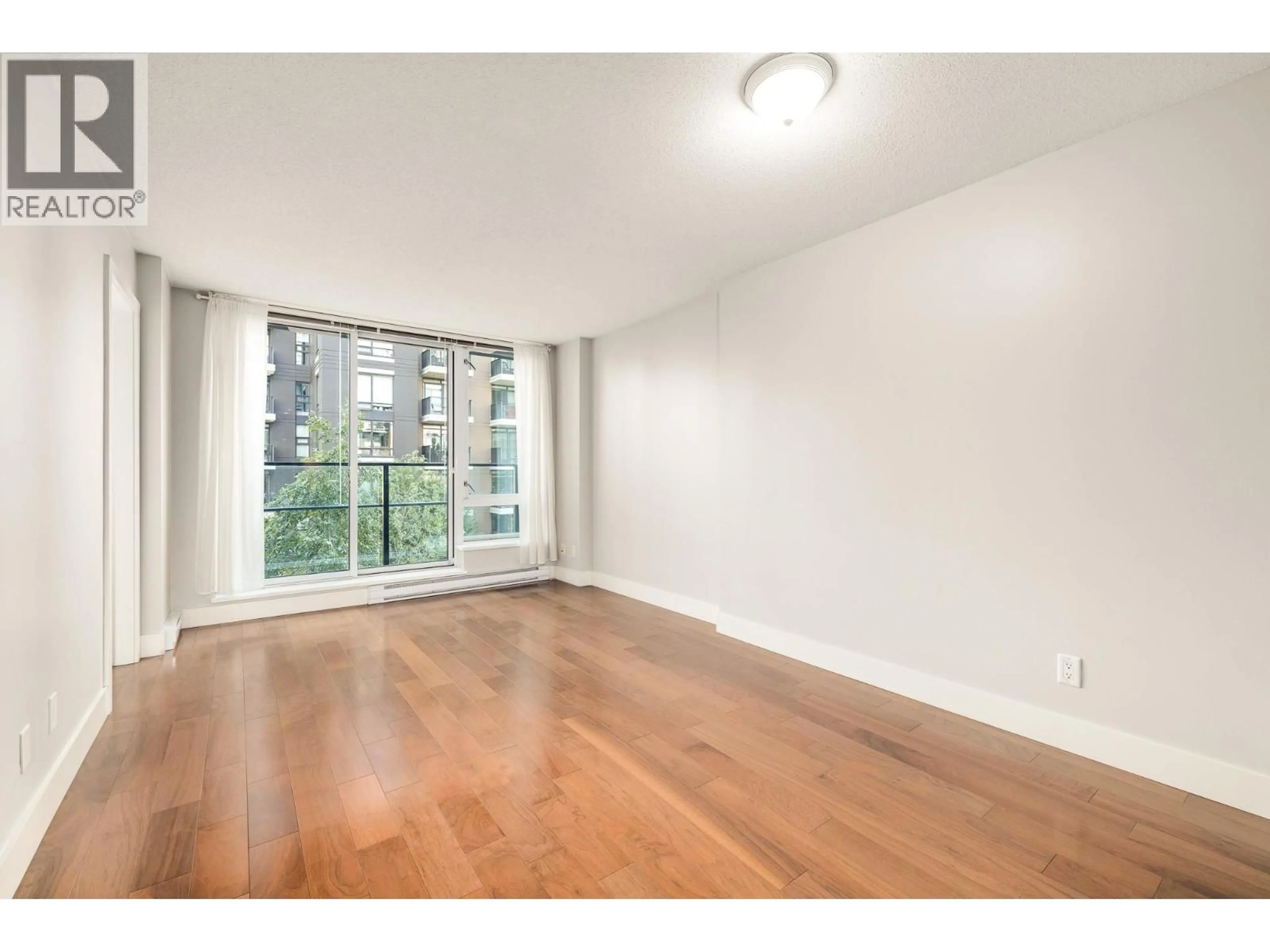 A pic of a room for 514 - 1088 RICHARDS STREET, Vancouver British Columbia V6B0J8