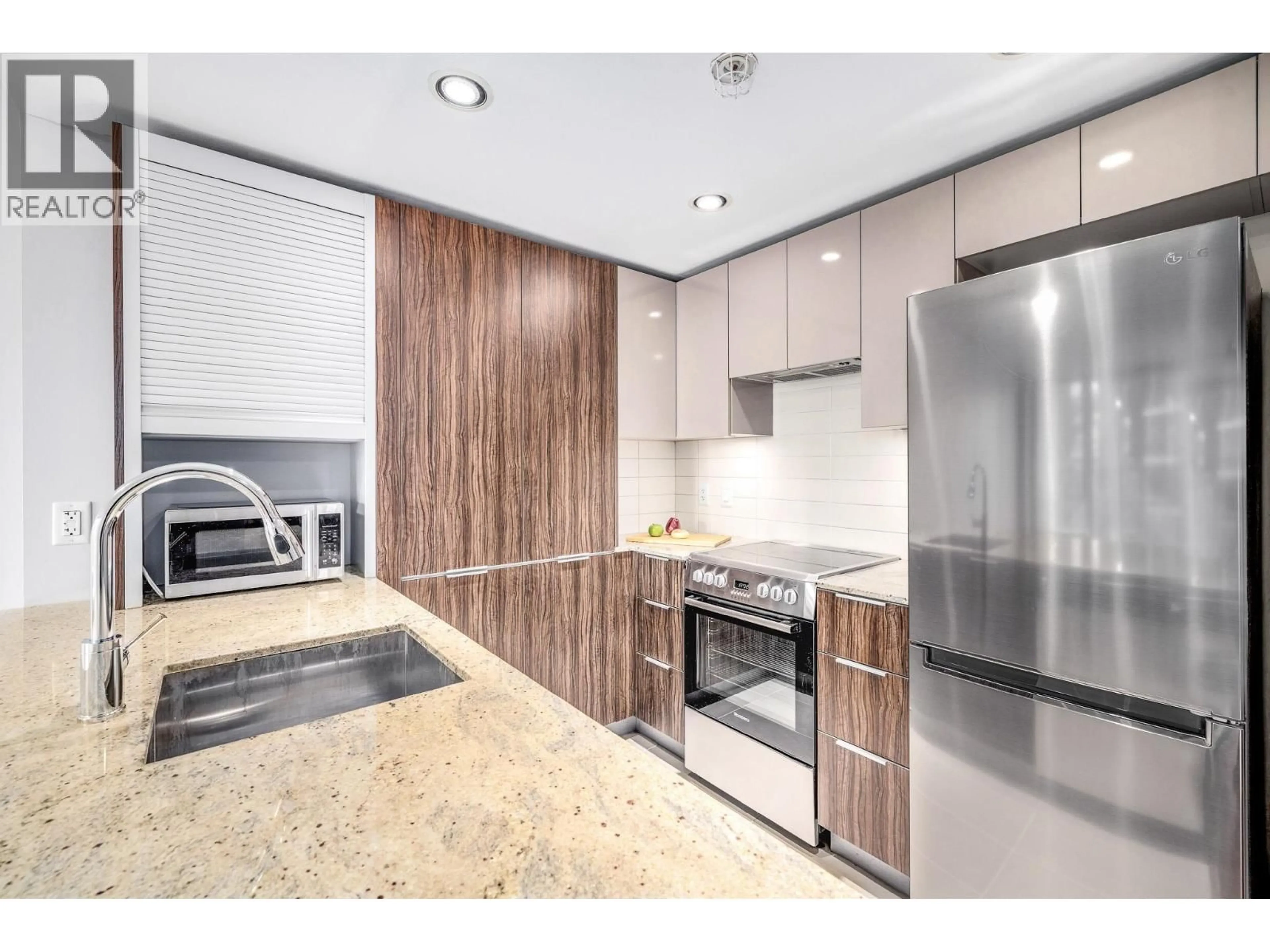Unknown for 514 - 1088 RICHARDS STREET, Vancouver British Columbia V6B0J8