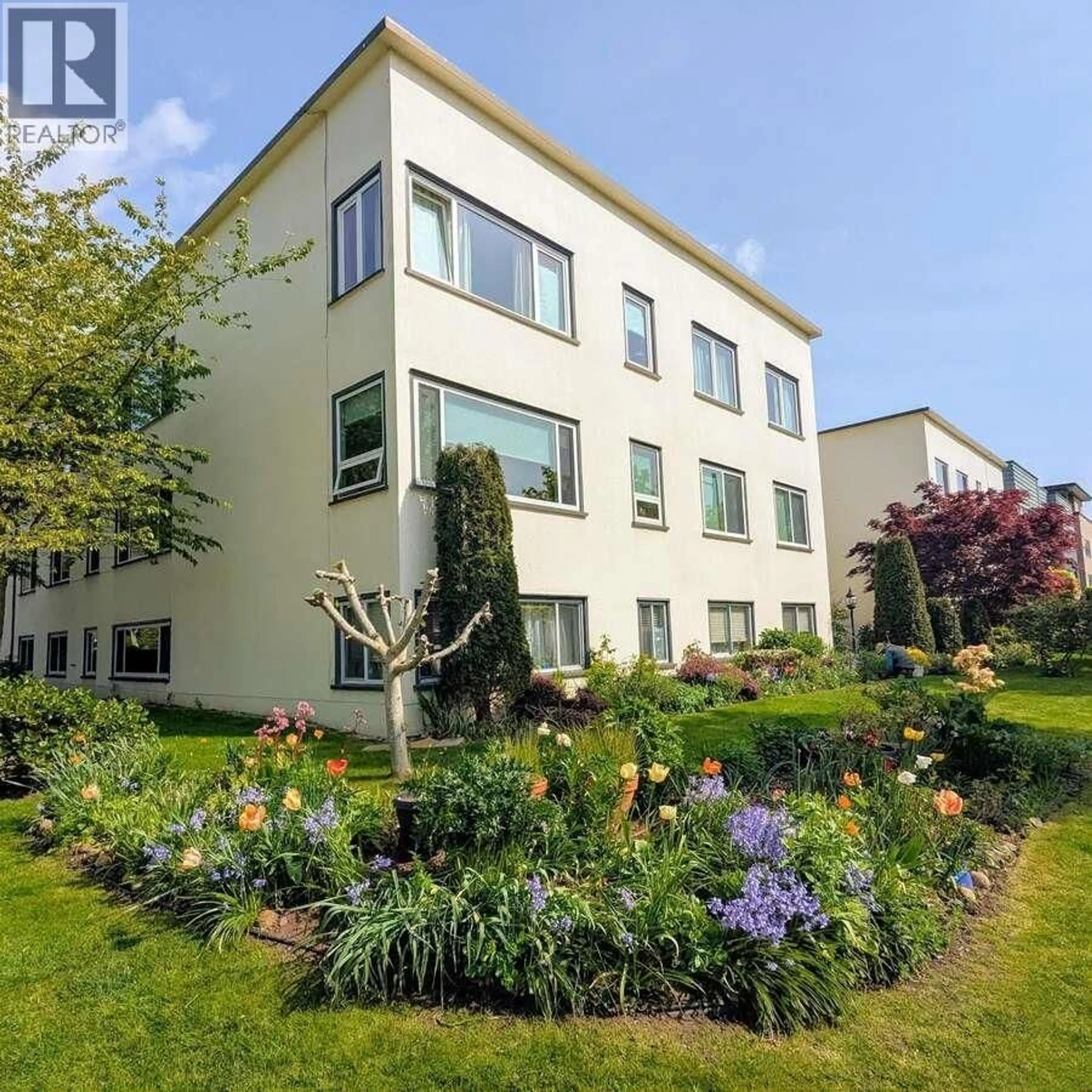 A pic from outside/outdoor area/front of a property/back of a property/a pic from drone, building for 305 - 3530 CAMBIE STREET, Vancouver British Columbia V5Z2X1