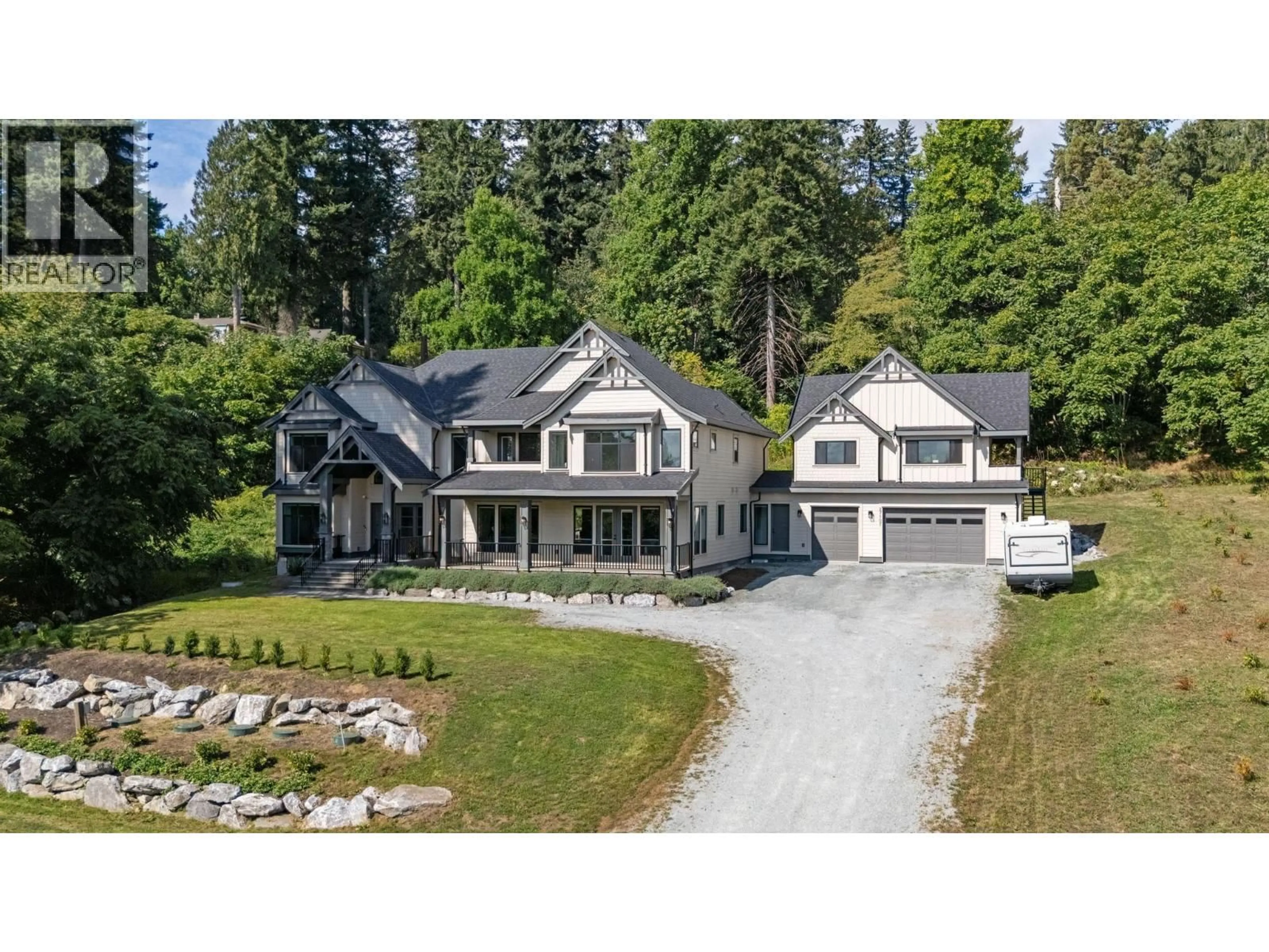 A pic from outside/outdoor area/front of a property/back of a property/a pic from drone, unknown for 27107 RIVER ROAD, Maple Ridge British Columbia V2W1M4