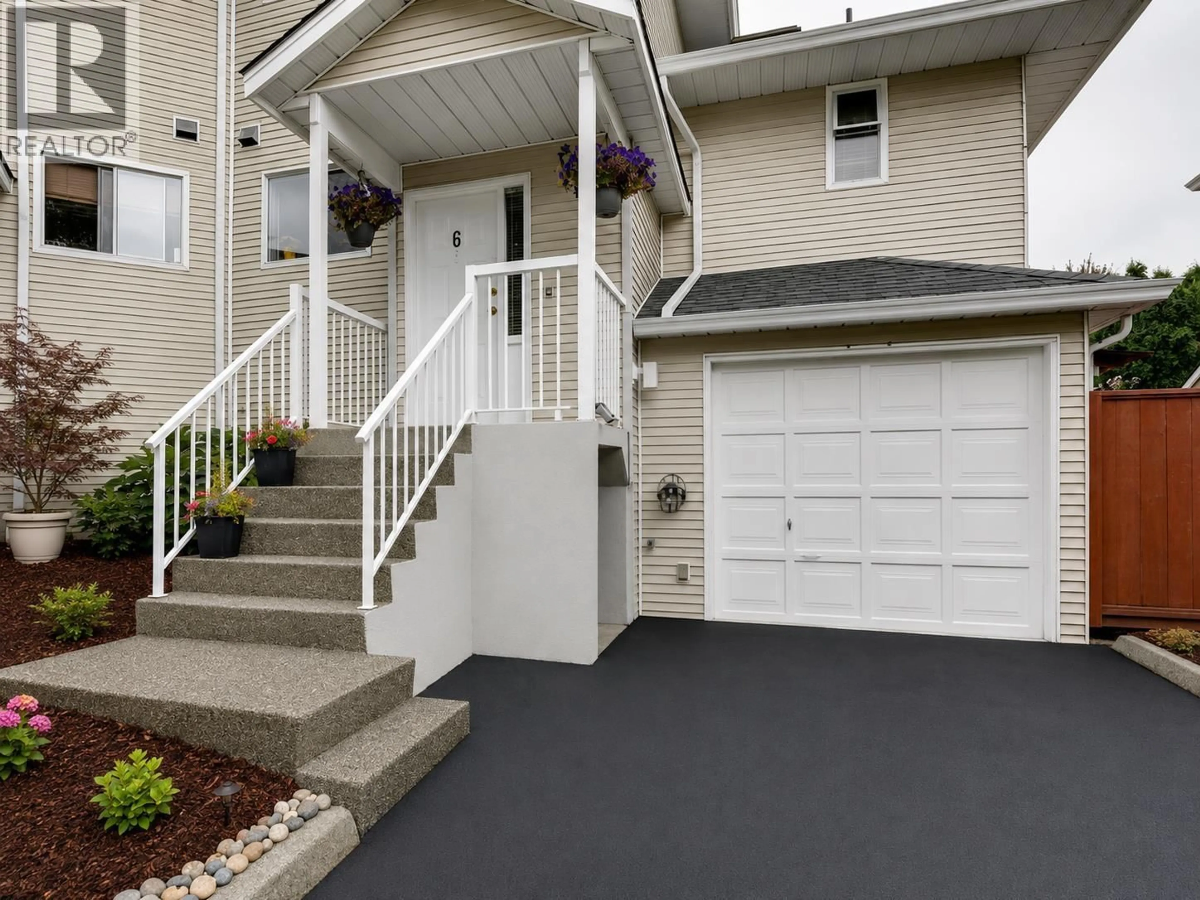 Home with vinyl exterior material, street for 6 - 19240 119 AVENUE, Pitt Meadows British Columbia V3Y2E8