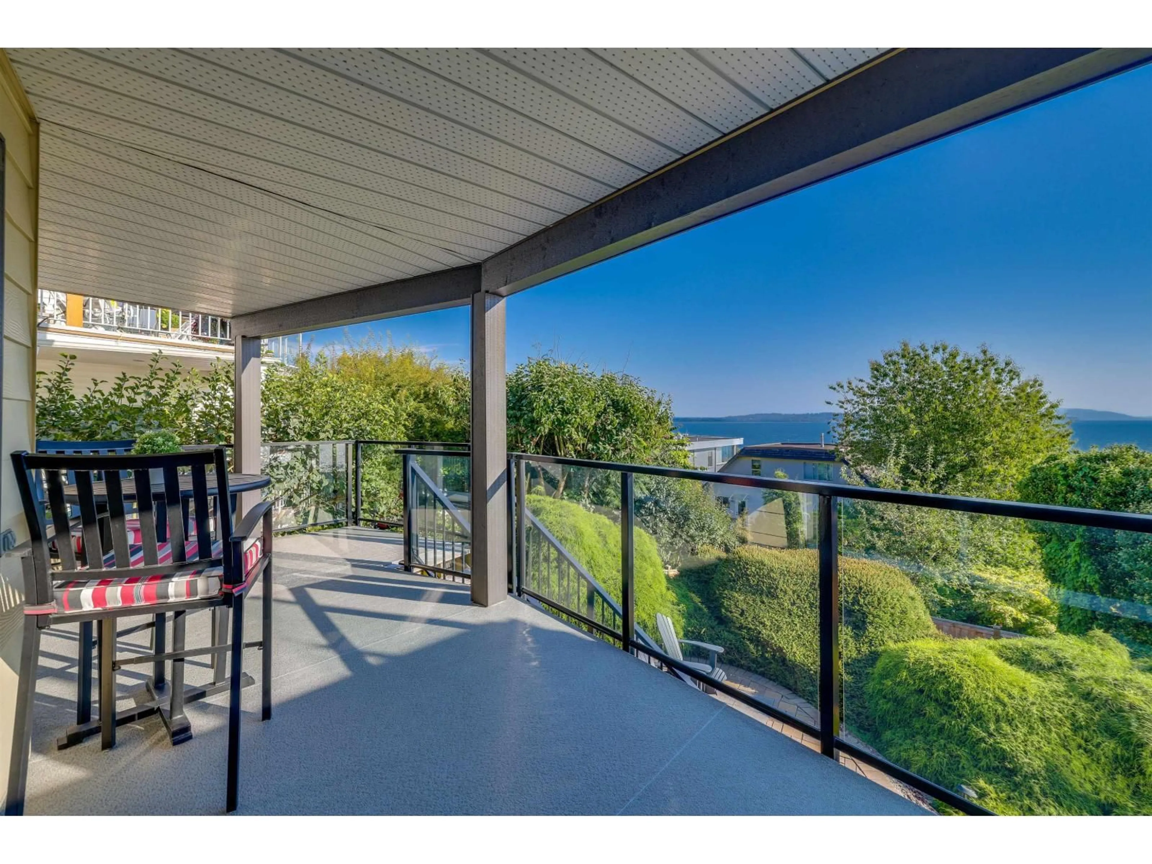 Patio, water/lake/river/ocean view for 14760 UPPER ROPER, White Rock British Columbia V4B2C9