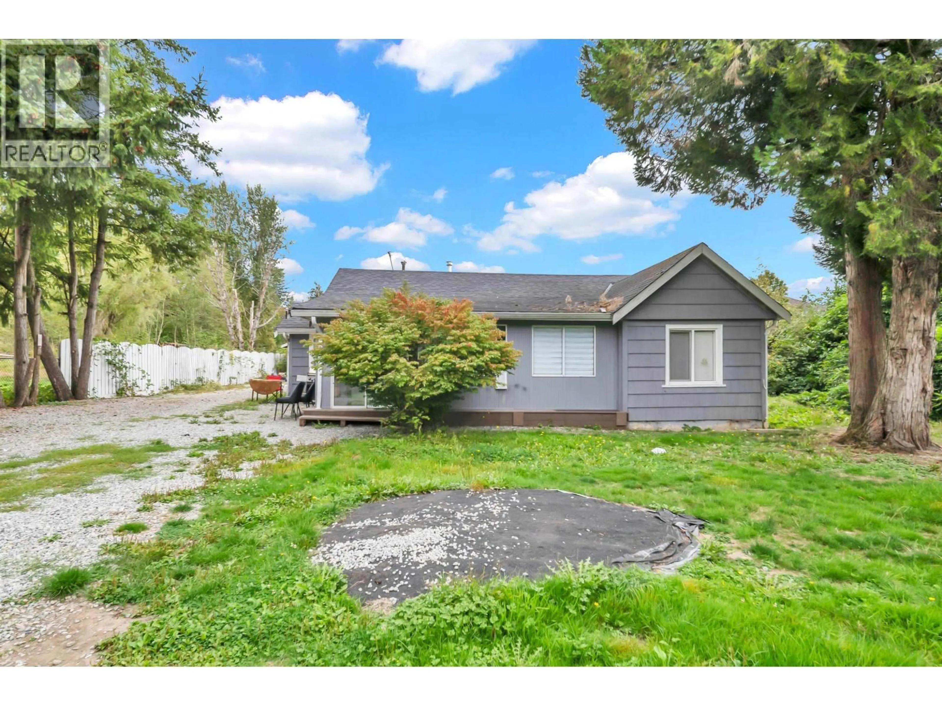 A pic from outside/outdoor area/front of a property/back of a property/a pic from drone, street for 11394 240 STREET, Maple Ridge British Columbia V2W0B4