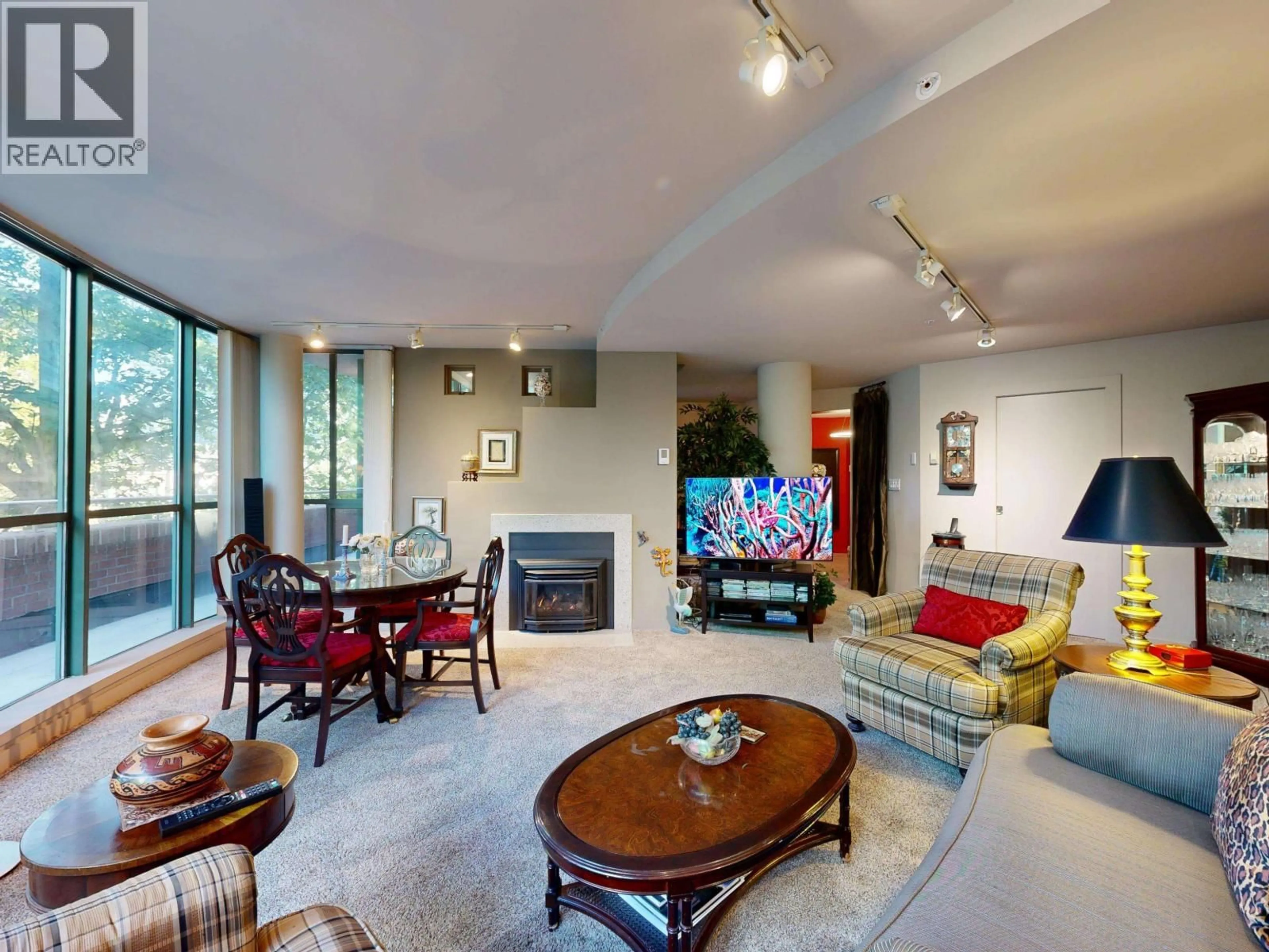 Living room with furniture, unknown for 301 - 1888 ALBERNI STREET, Vancouver British Columbia V6G1B3