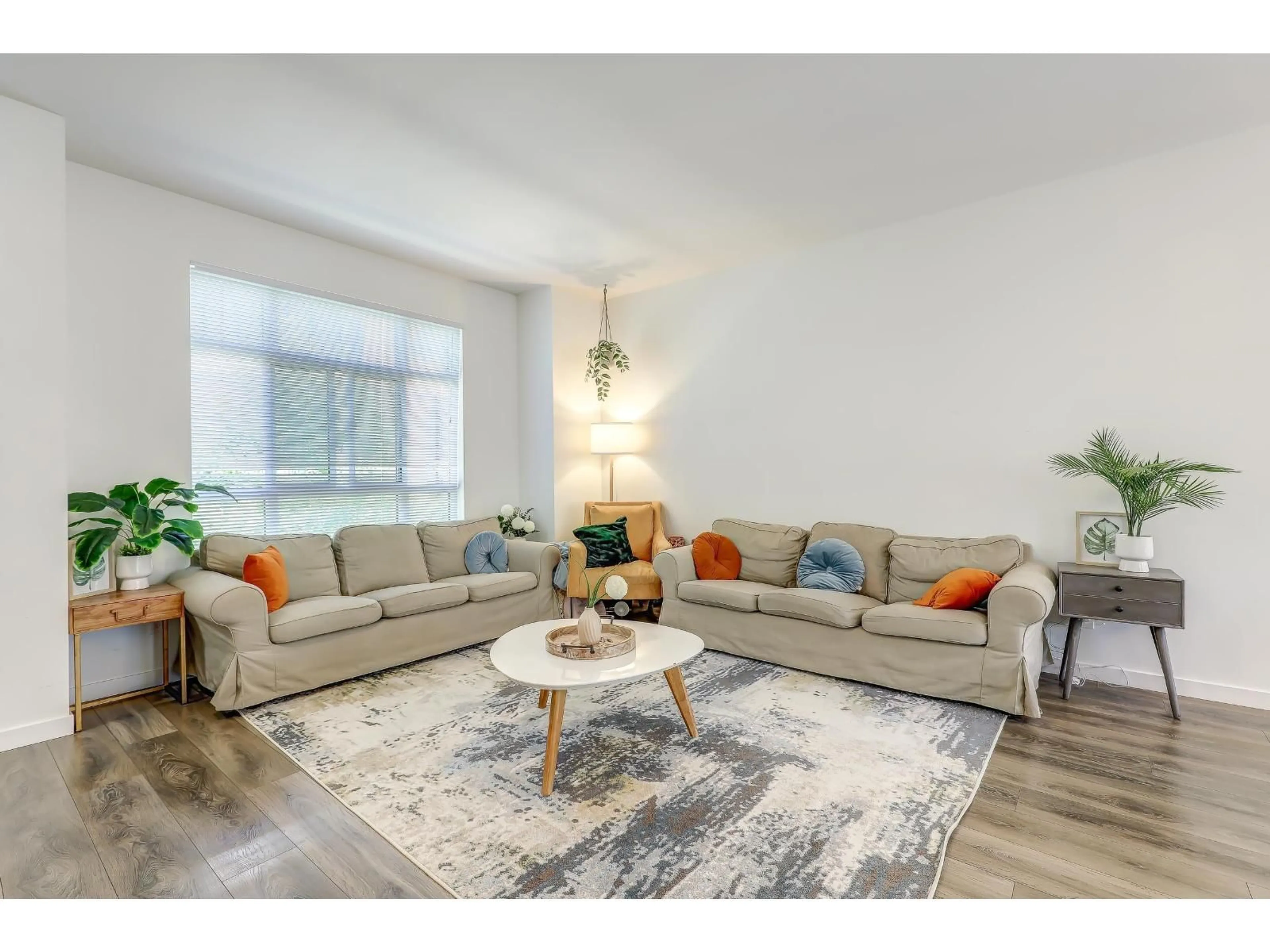 Living room with furniture, unknown for 503 - 16433 WATSON DRIVE, Surrey British Columbia V4N6R9