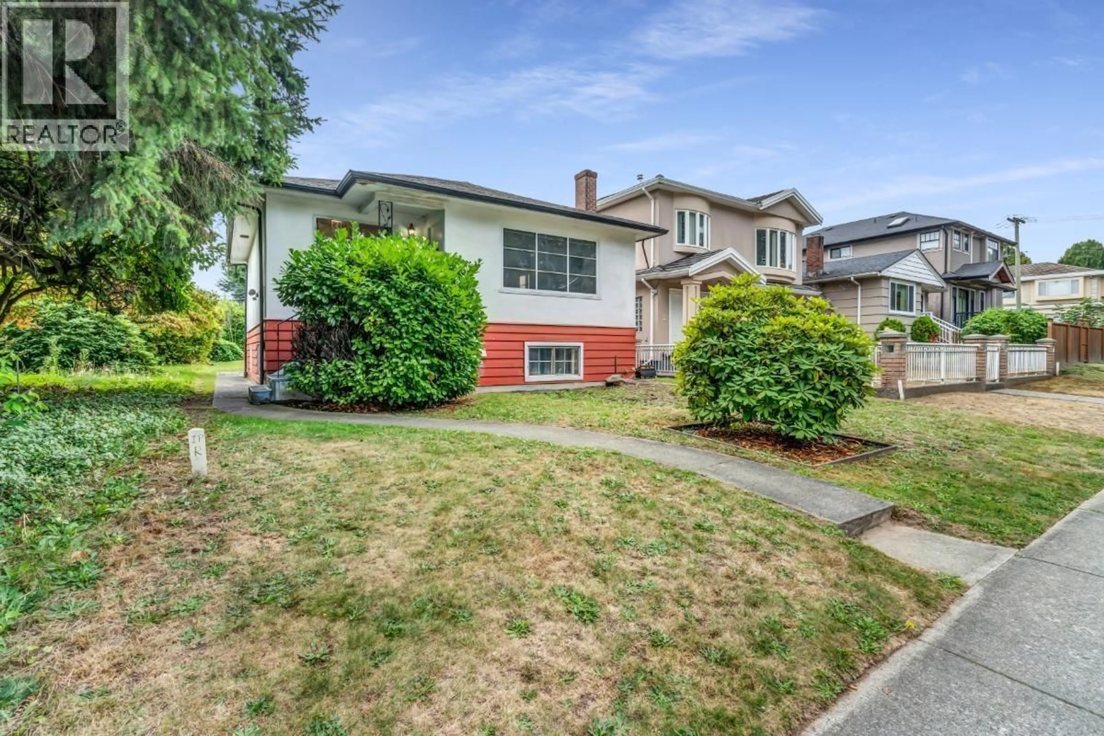 Unknown for 1260 33RD AVENUE, Vancouver British Columbia V5V3B6