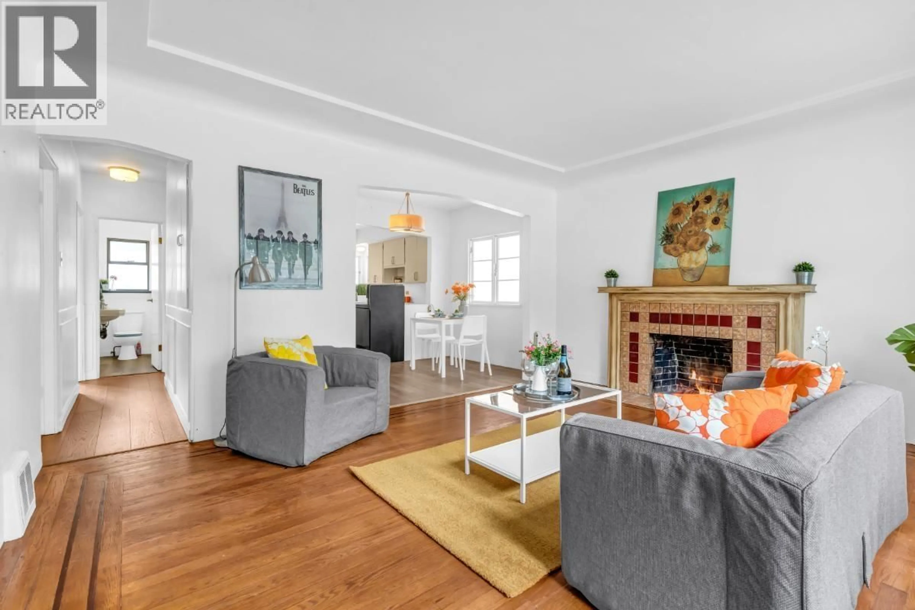 Living room with furniture, unknown for 1260 33RD AVENUE, Vancouver British Columbia V5V3B6