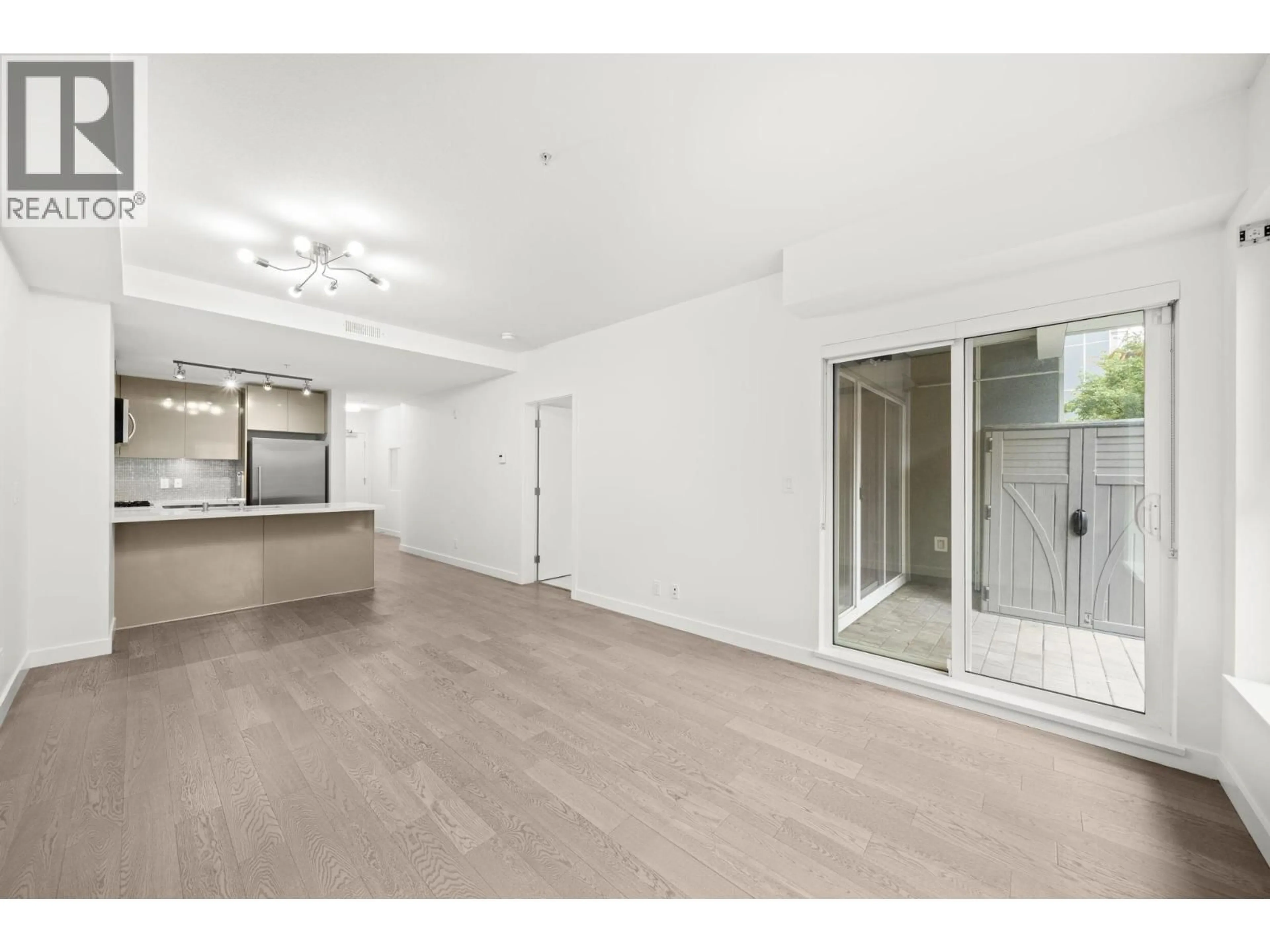 A pic of a room for 102 - 10177 RIVER DRIVE, Richmond British Columbia V6X0S2