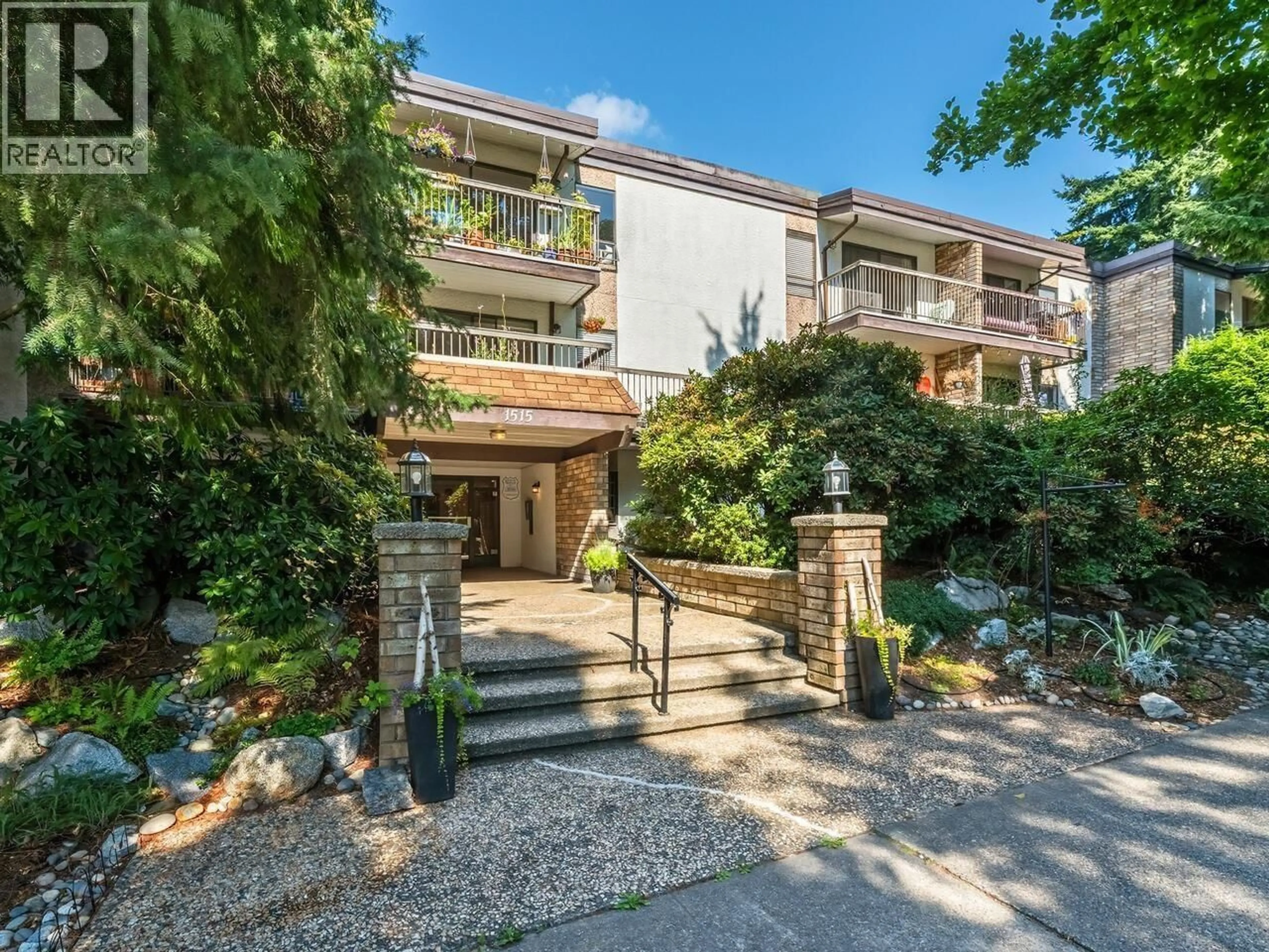 Unknown for 314 - 1515 5TH AVENUE, Vancouver British Columbia V5N1L6