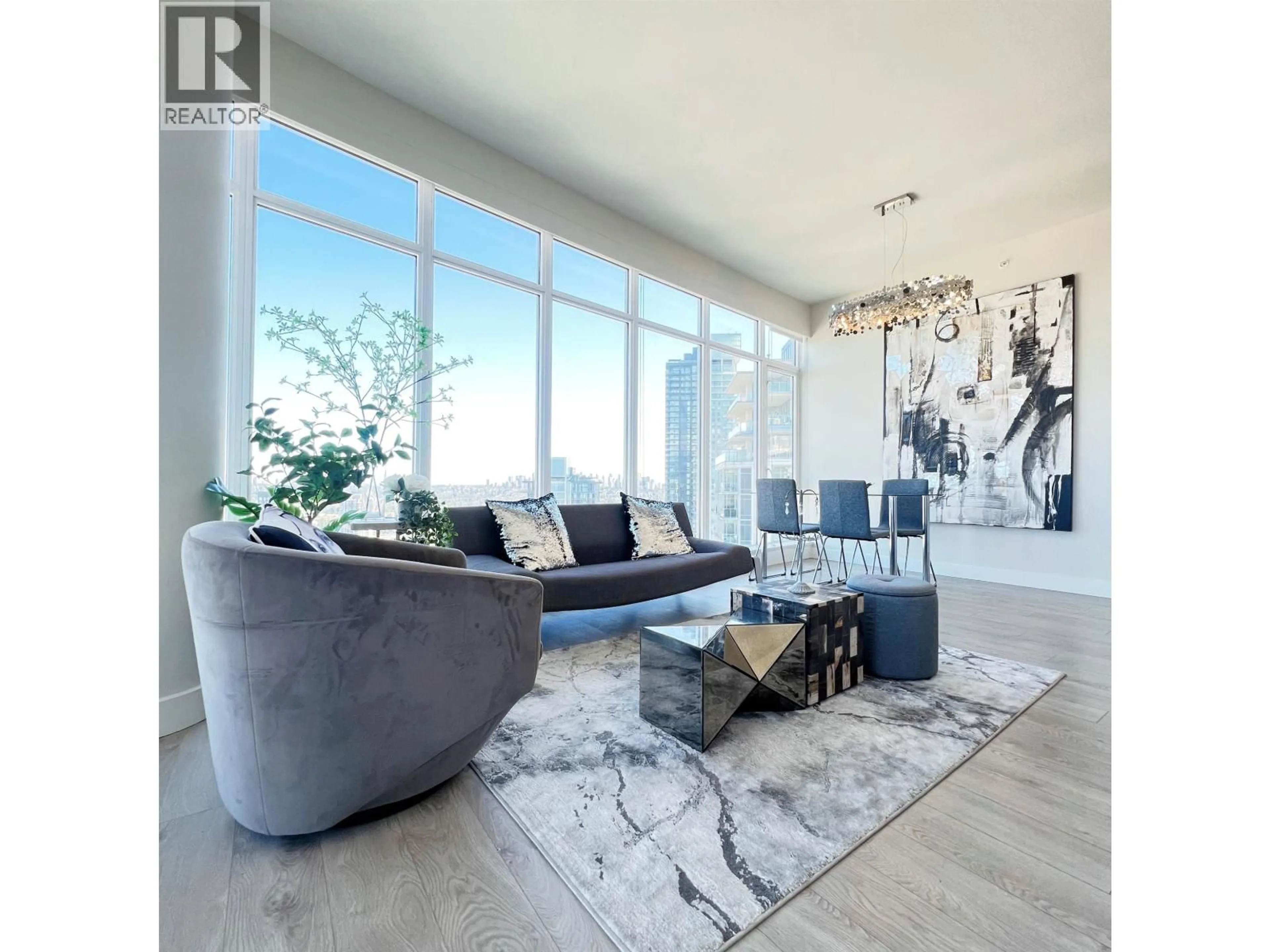 Living room with furniture, unknown for 4110 - 1788 GILMORE AVENUE, Burnaby British Columbia V5C0L5