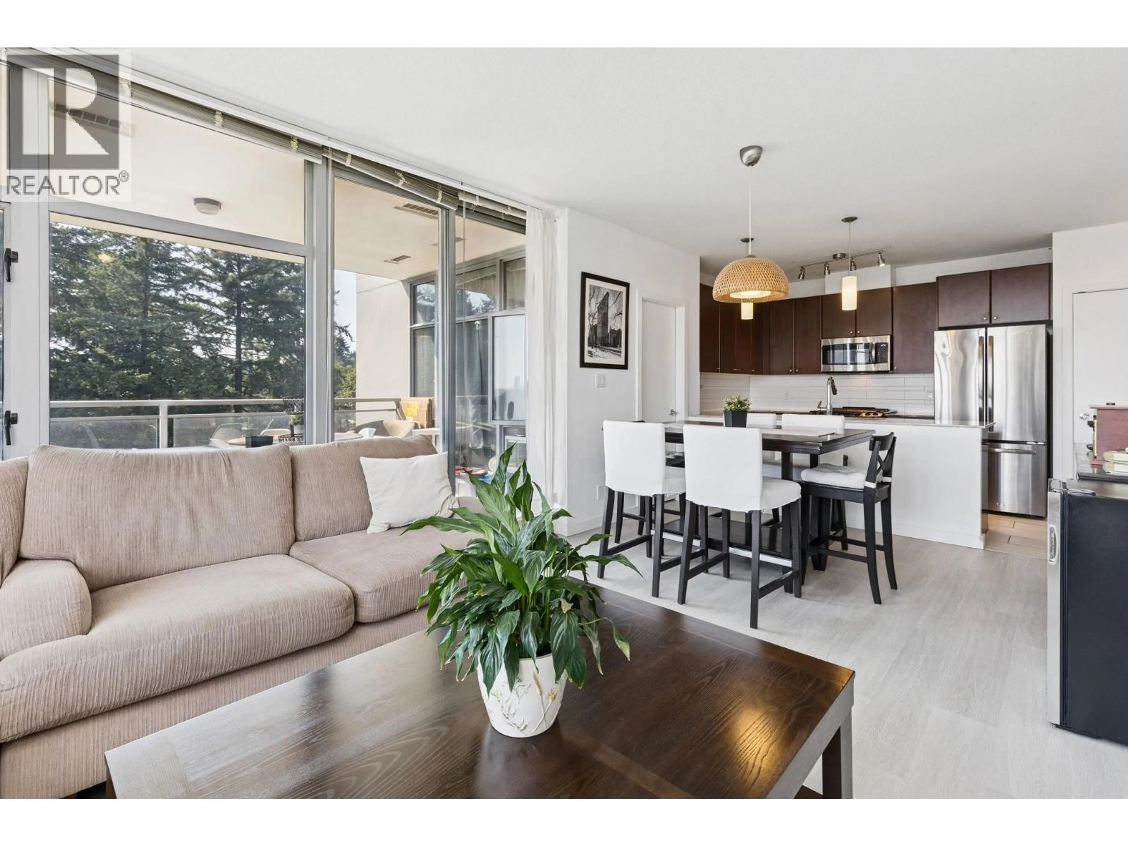 Living room with furniture, unknown for 1206 - 280 ROSS DRIVE, New Westminster British Columbia V3L0C2