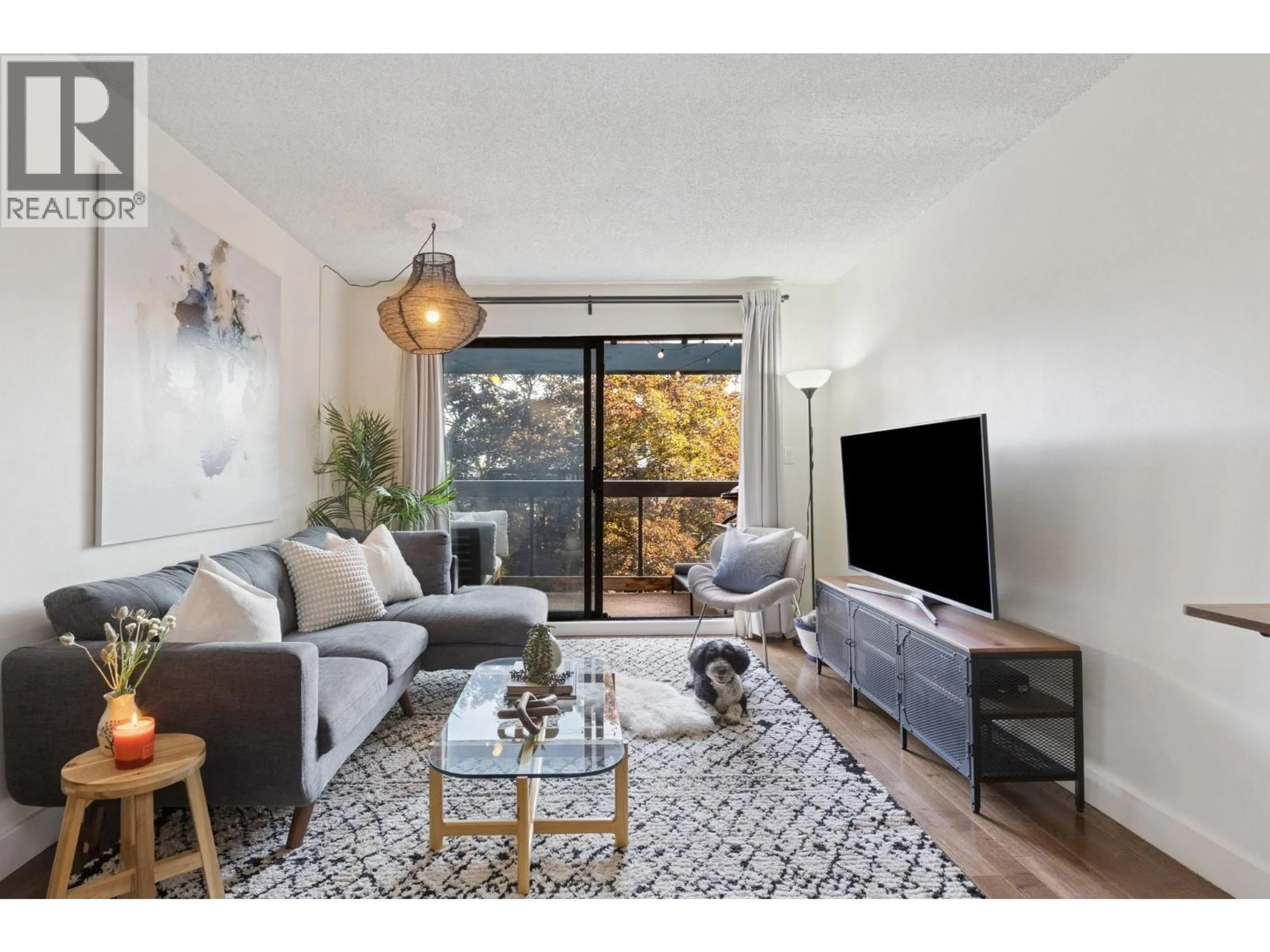 Living room with furniture, unknown for 319 - 1422 3RD AVENUE, Vancouver British Columbia V5N5R5
