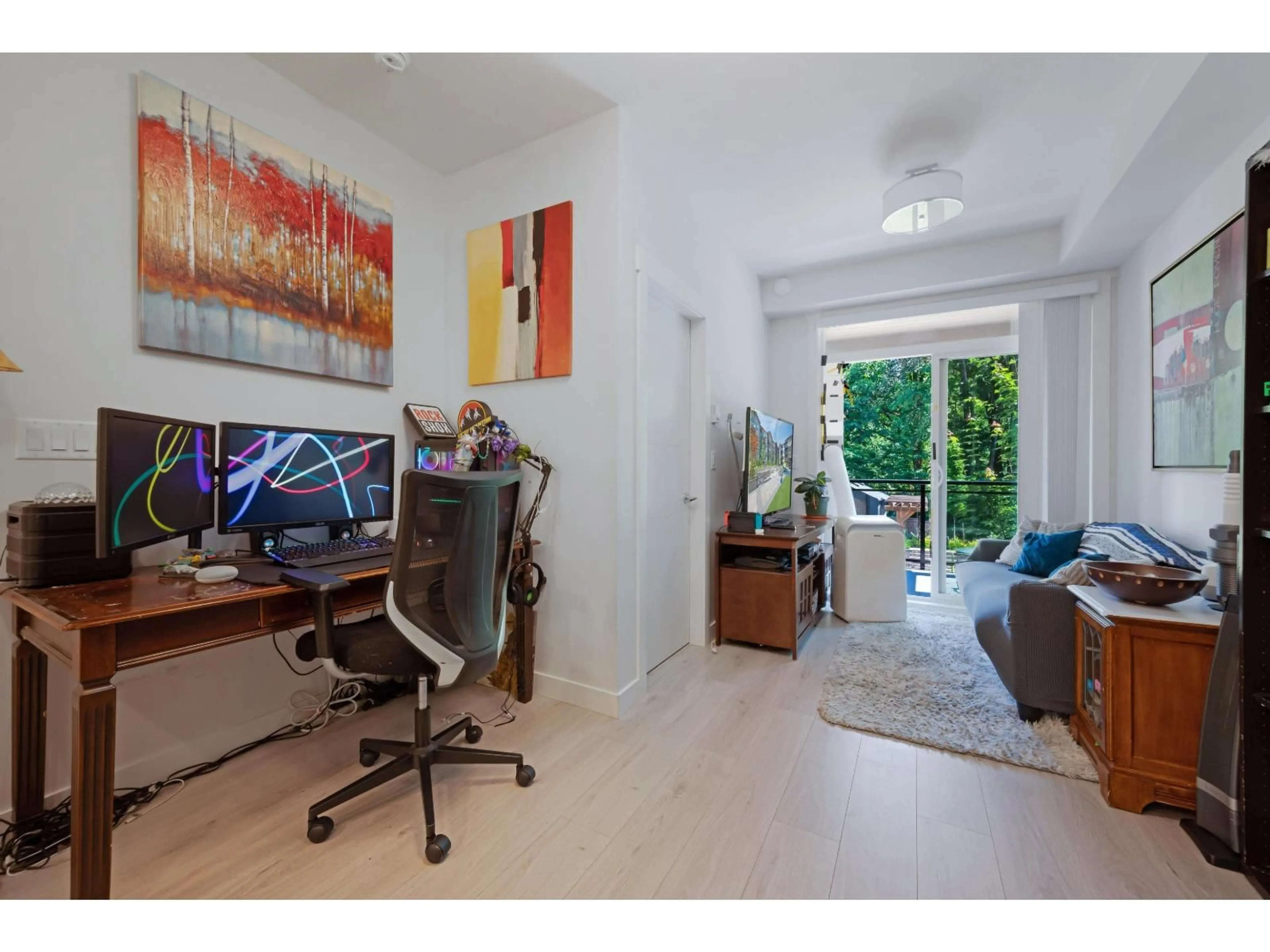 A pic of a room for 201 - 32690 14, Mission British Columbia V2V0K5