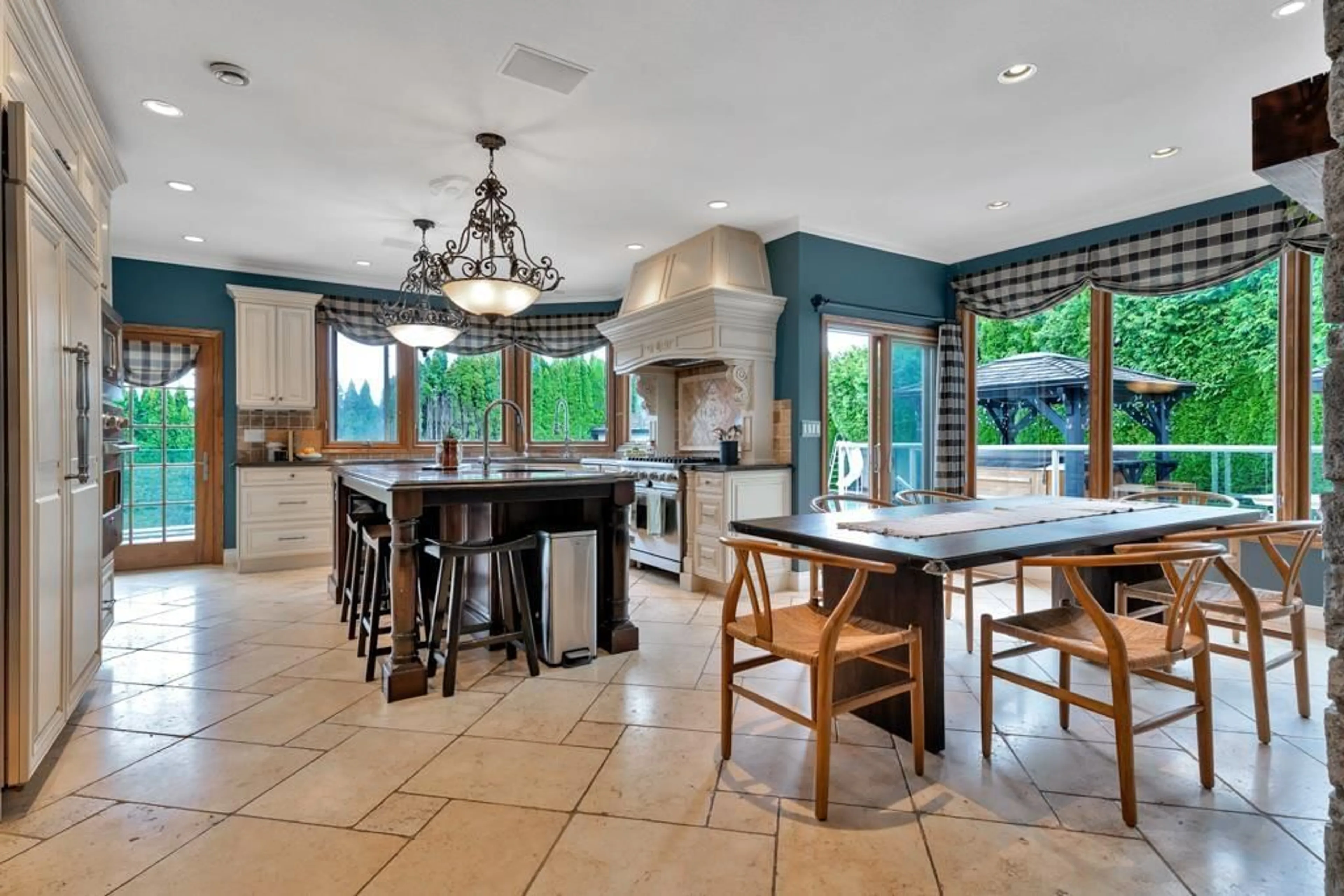 Open concept kitchen, ceramic/tile floor for 12256 57, Surrey British Columbia V3X3H7