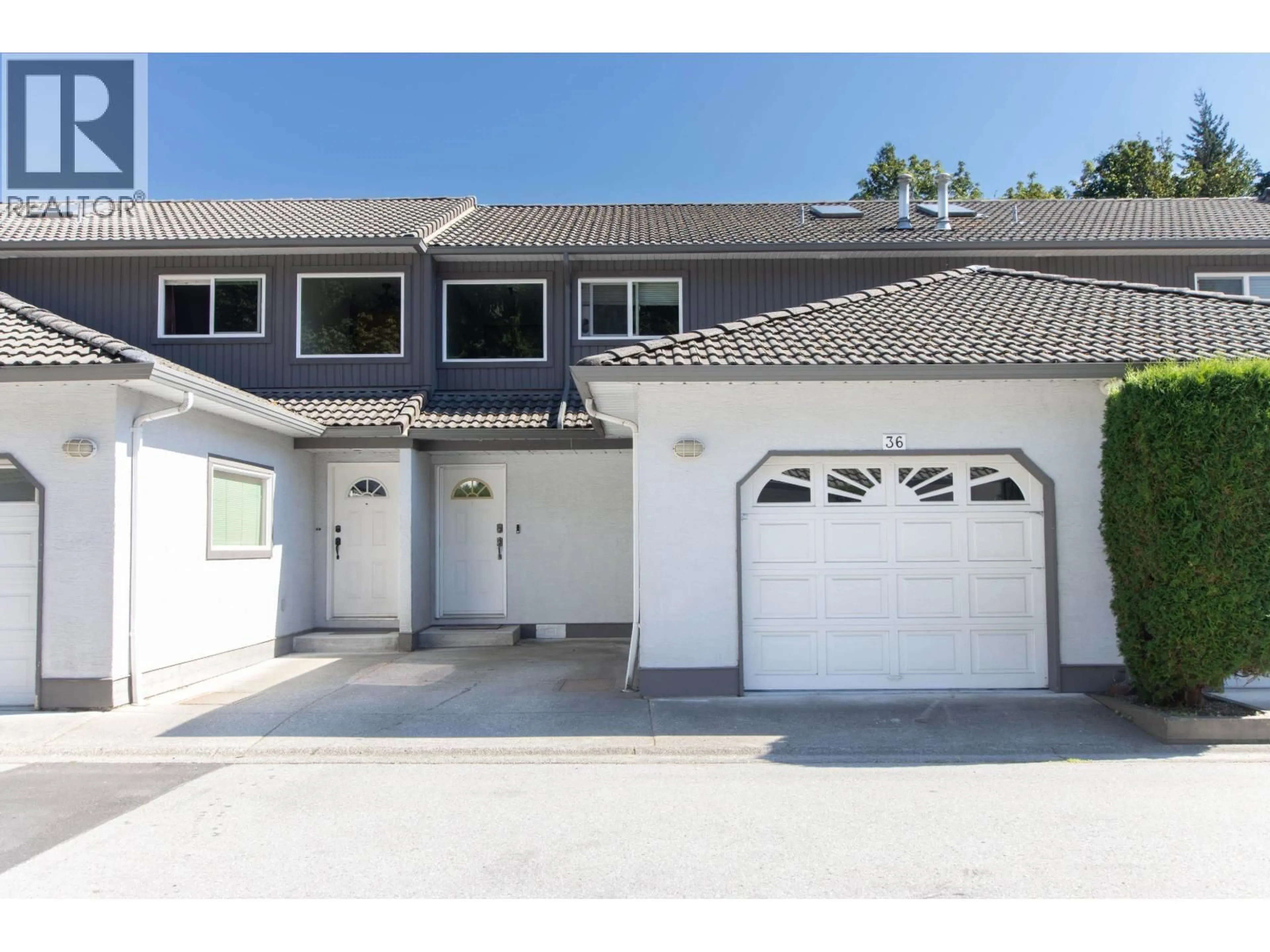 Home with vinyl exterior material, street for 36 - 2401 MAMQUAM ROAD, Squamish British Columbia V8B0H6