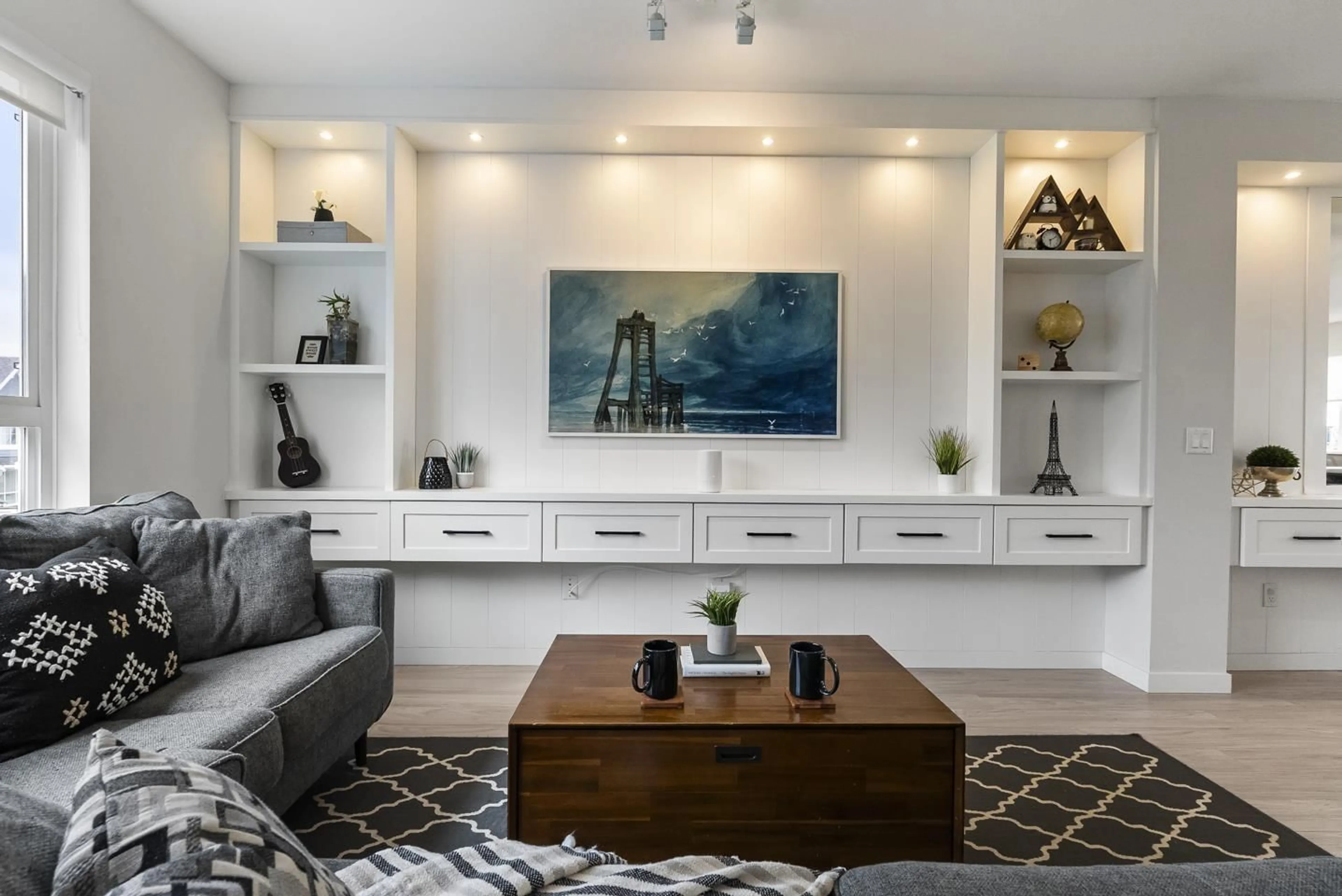 Living room with furniture, wood/laminate floor for 136 - 8335 NELSON, Mission British Columbia V4S0E4
