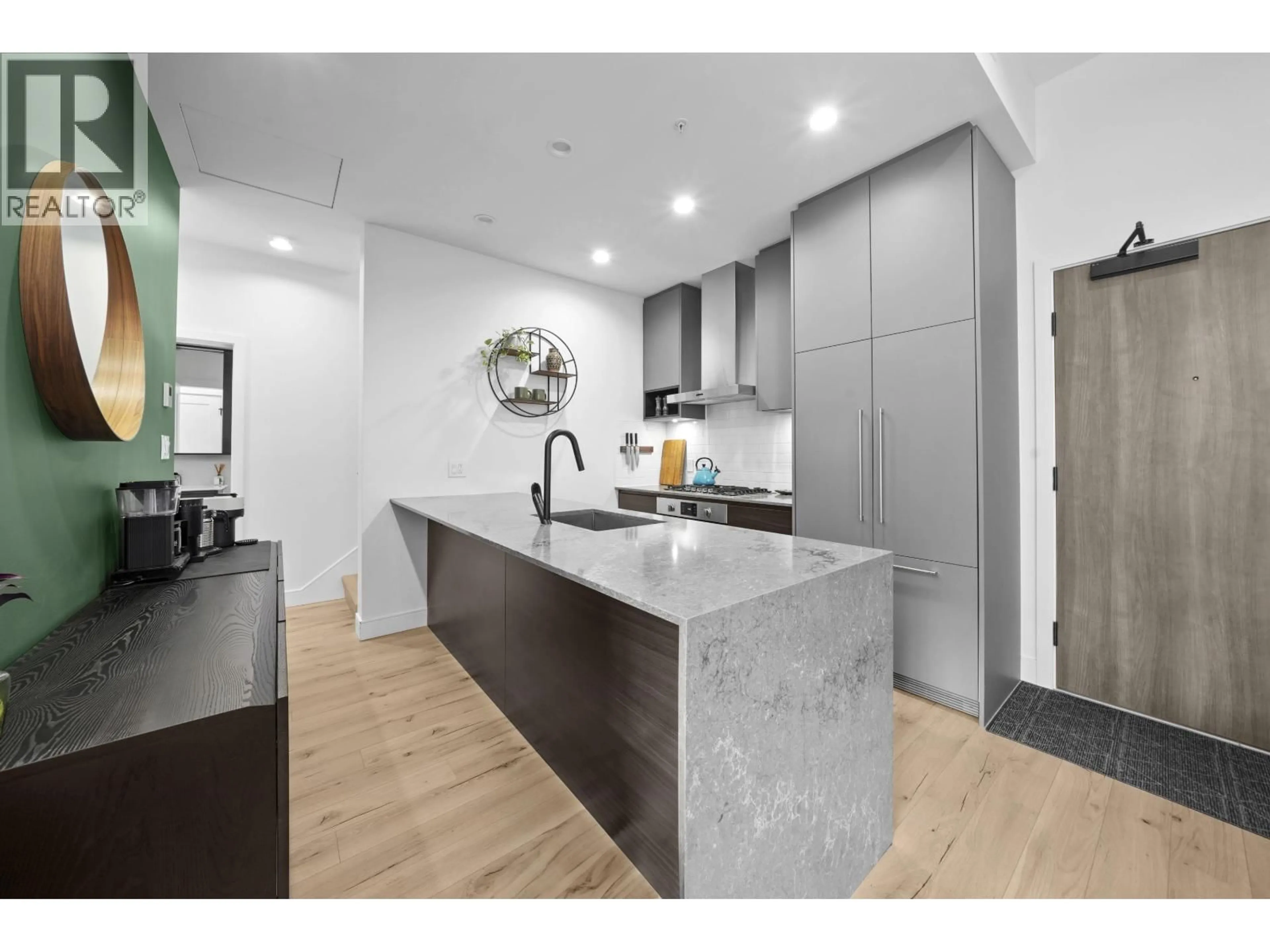 Open concept kitchen, unknown for 629 - 55 KLAHANIE DRIVE, Port Moody British Columbia V3H0M9