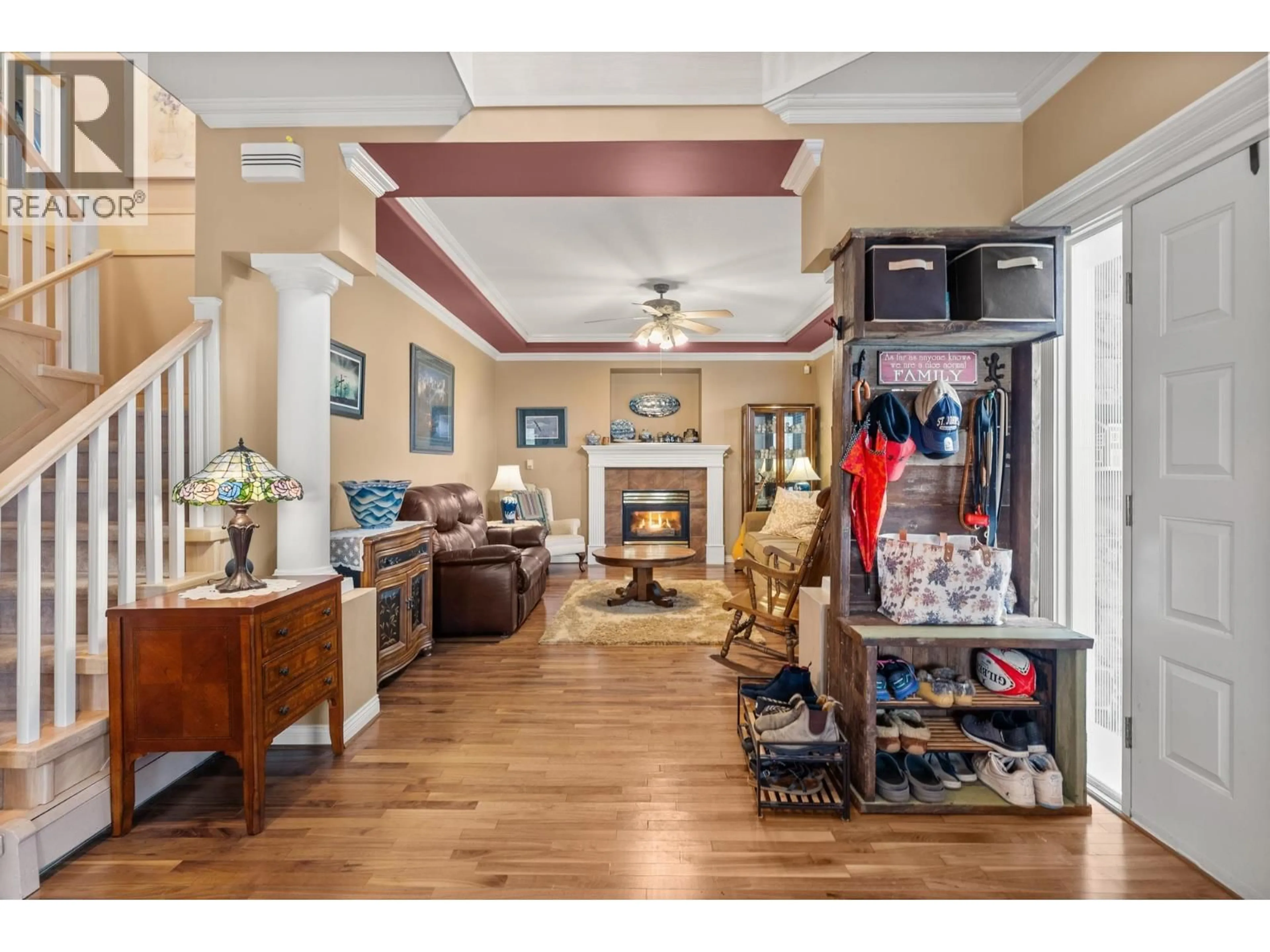 Unknown for 330 ROSEHILL WYND, Delta British Columbia V4M3L9