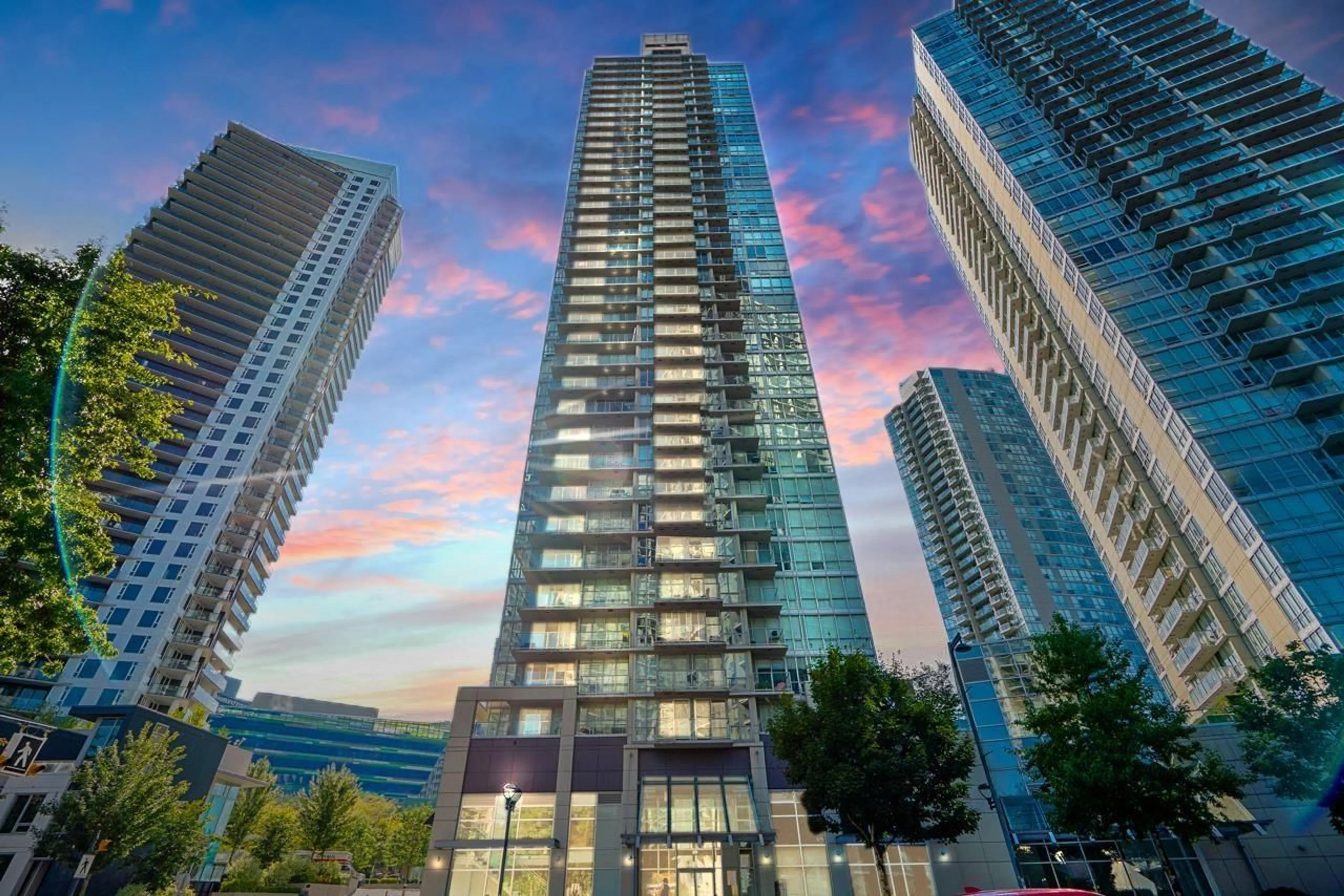 Unknown for 201 - 9981 WHALLEY, Surrey British Columbia V3T0G6