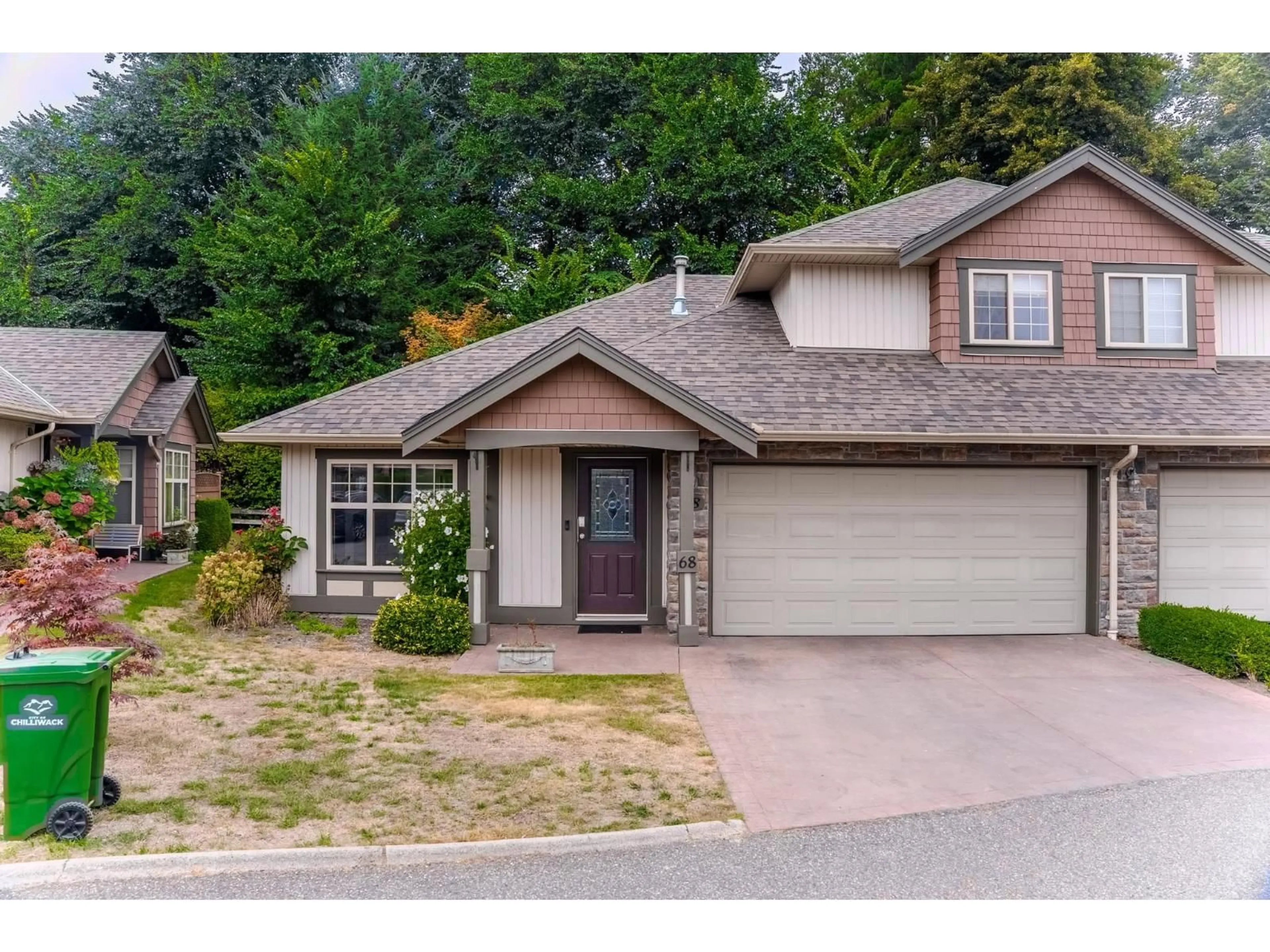 Home with vinyl exterior material, street for 68 - 6887 SHEFFIELD WAY, Chilliwack British Columbia V2R5V5