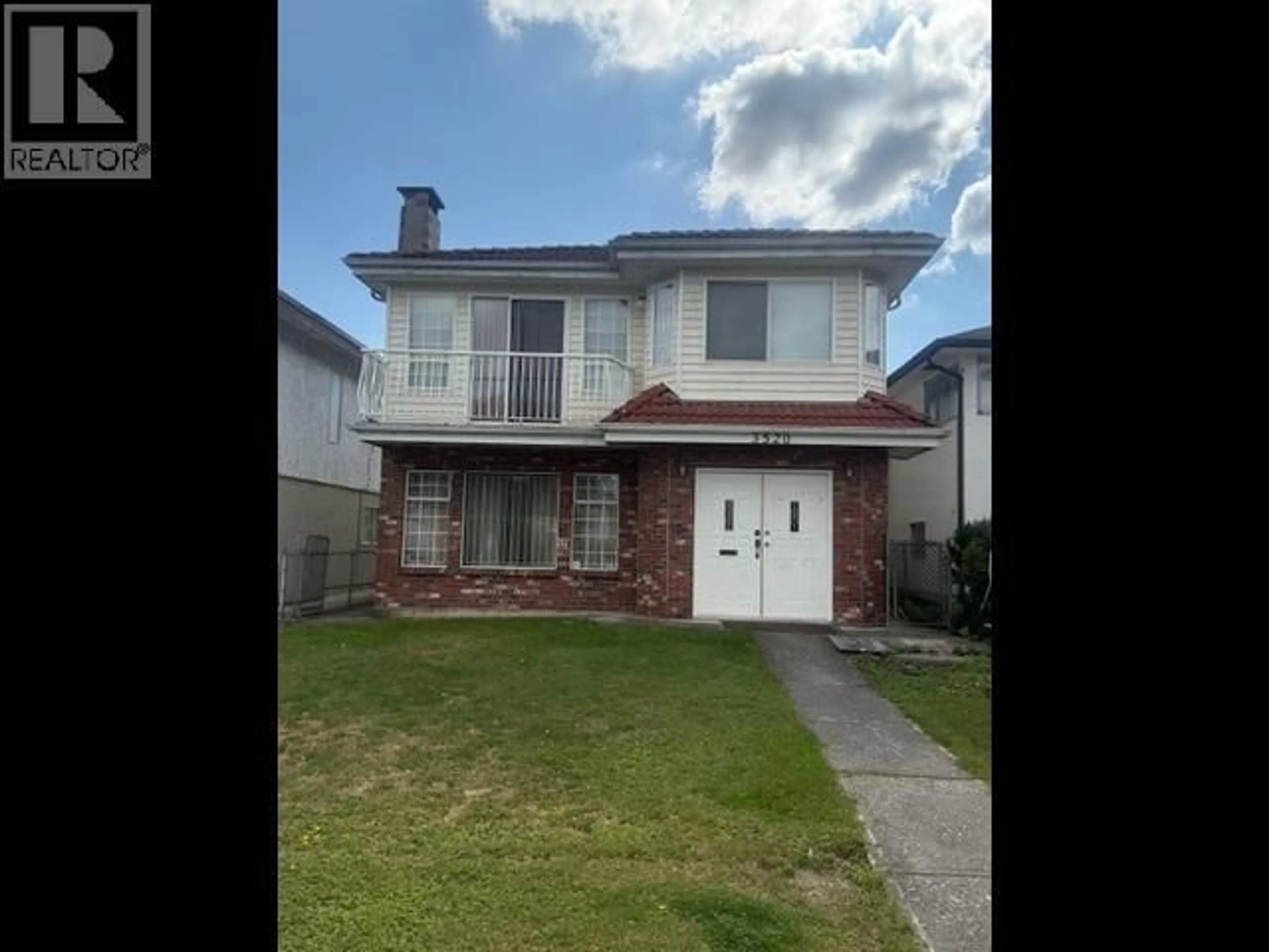Unknown for 3520 24TH AVENUE, Vancouver British Columbia V5R1G8