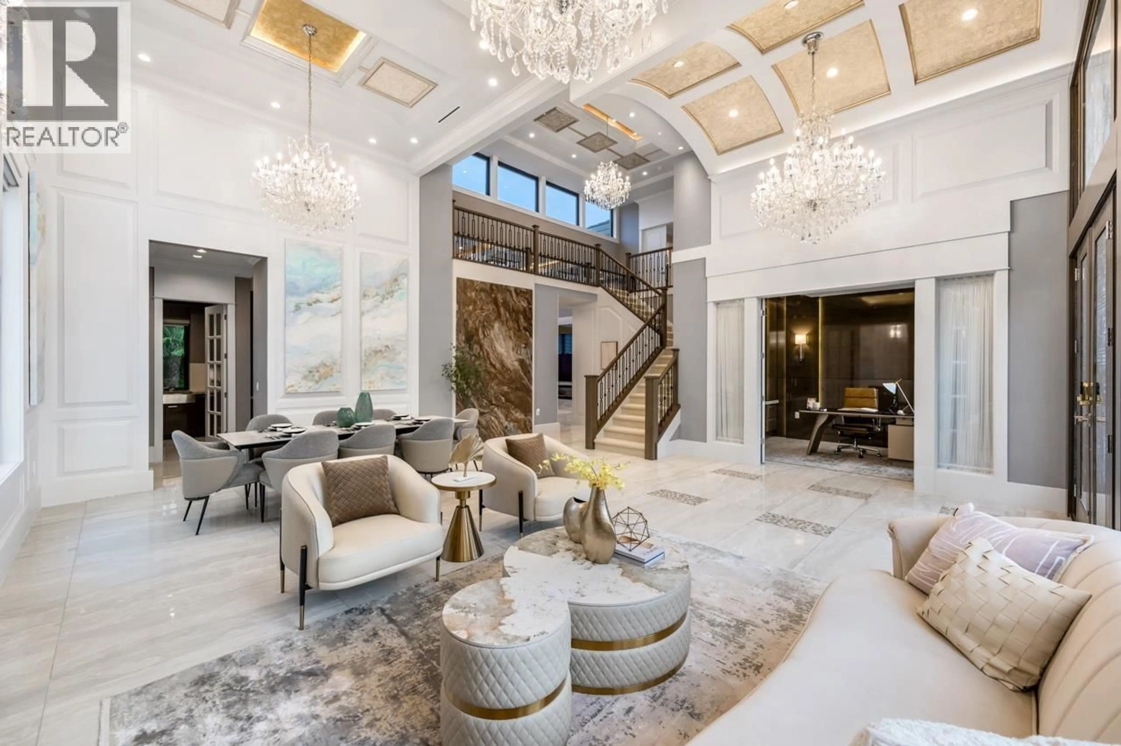 Indoor foyer for 6300 RIVERDALE DRIVE, Richmond British Columbia V7C2G1