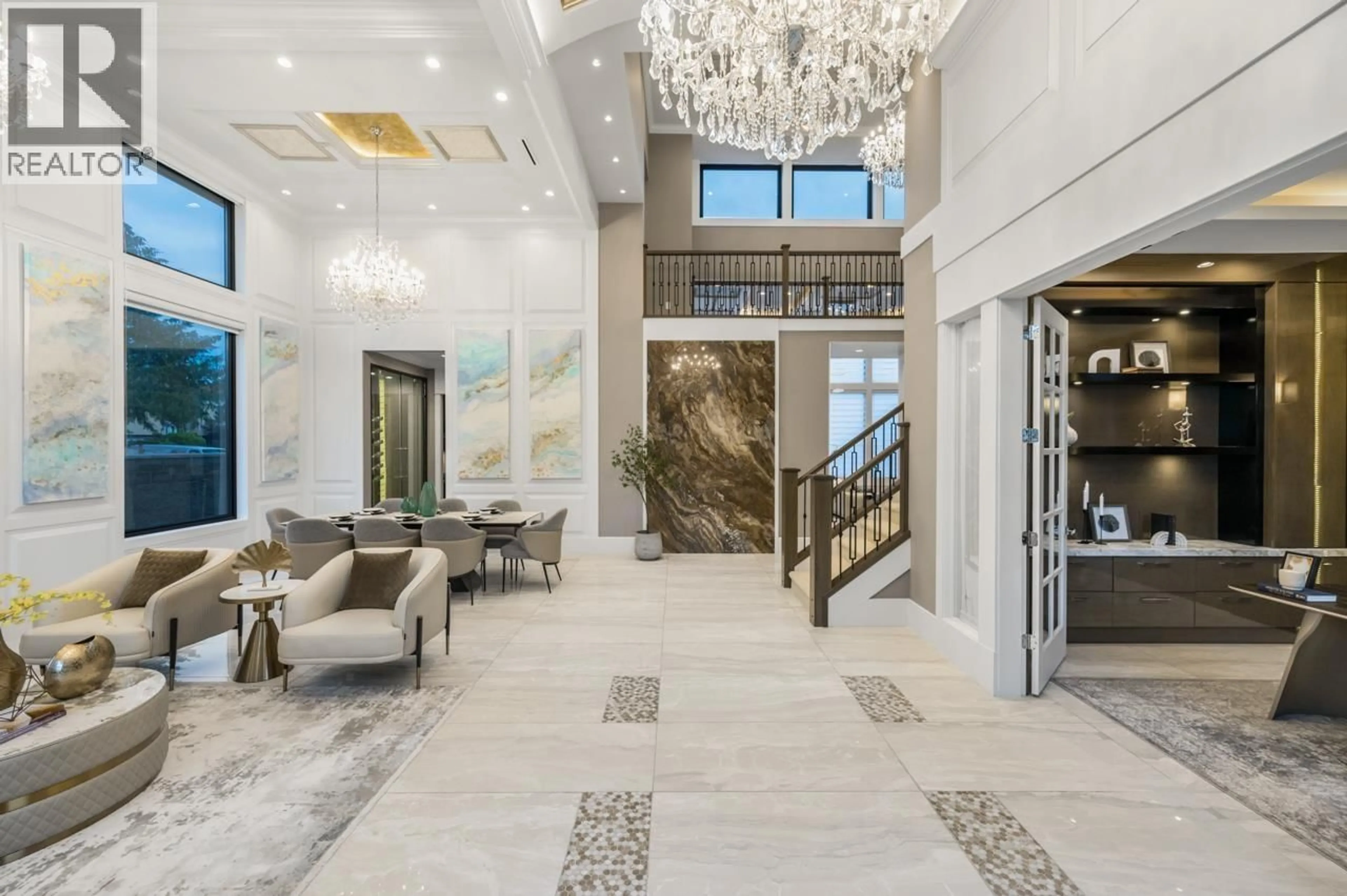 Lobby for 6300 RIVERDALE DRIVE, Richmond British Columbia V7C2G1