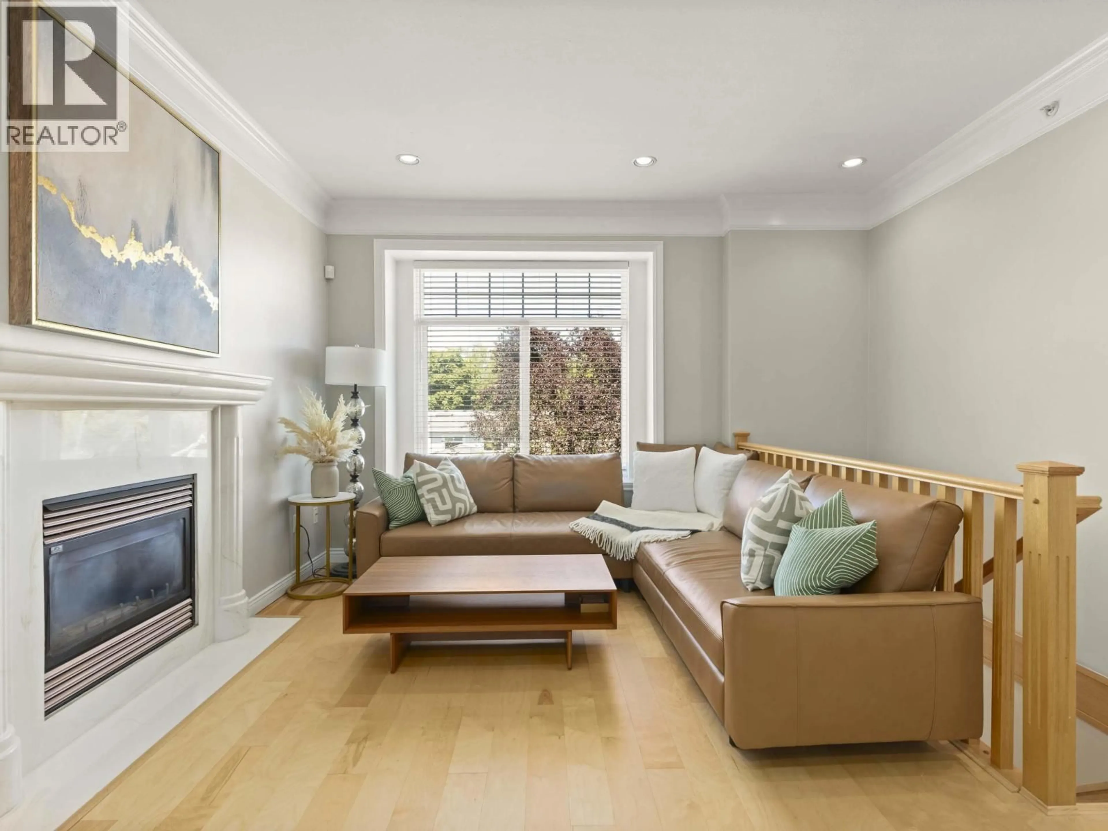 Living room with furniture, unknown for 1336 16TH AVENUE, Vancouver British Columbia V5T4G8