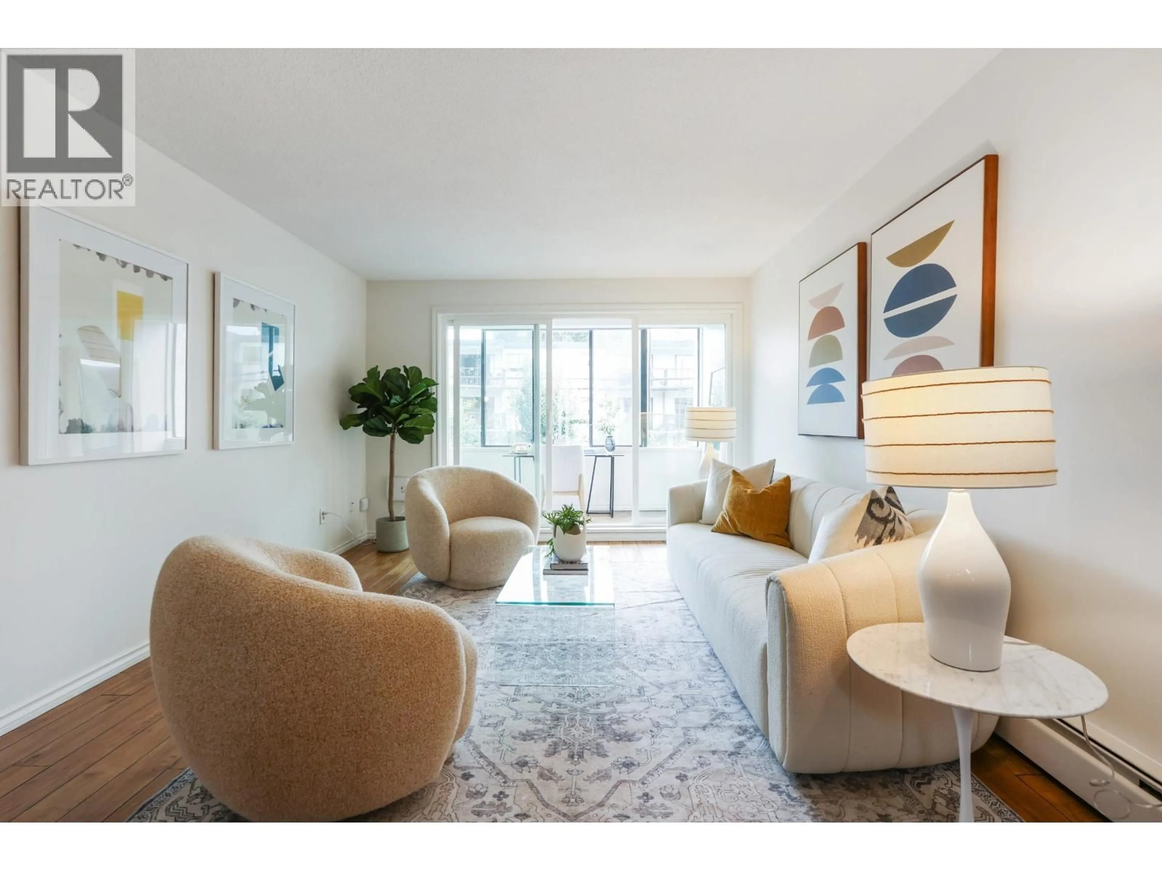 Living room with furniture, unknown for 211 - 1420 8TH AVENUE, Vancouver British Columbia V5N1T4