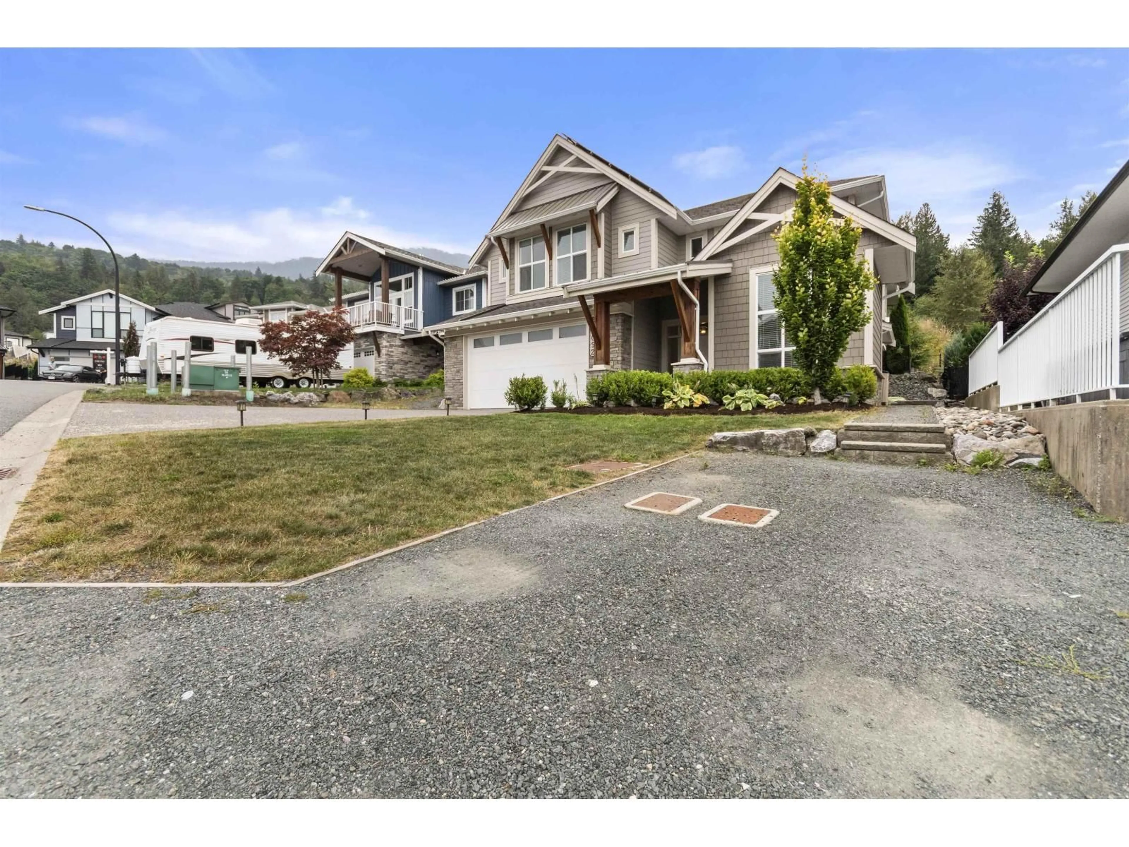 A pic from outside/outdoor area/front of a property/back of a property/a pic from drone, street for 51092 ZANDER PLACE, Chilliwack British Columbia V4Z0C1