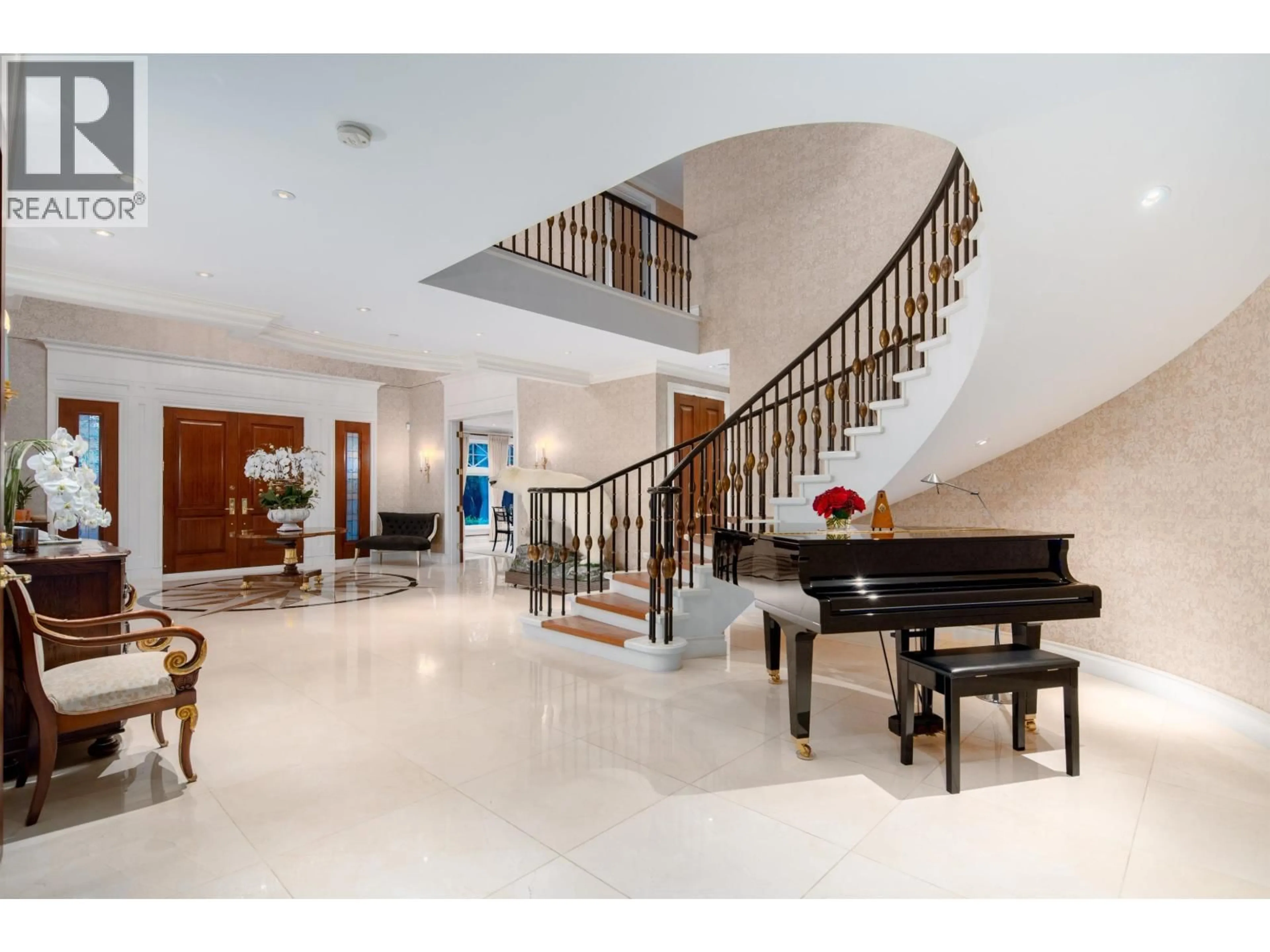 Indoor foyer for 4778 DRUMMOND DRIVE, Vancouver British Columbia V6T1B4