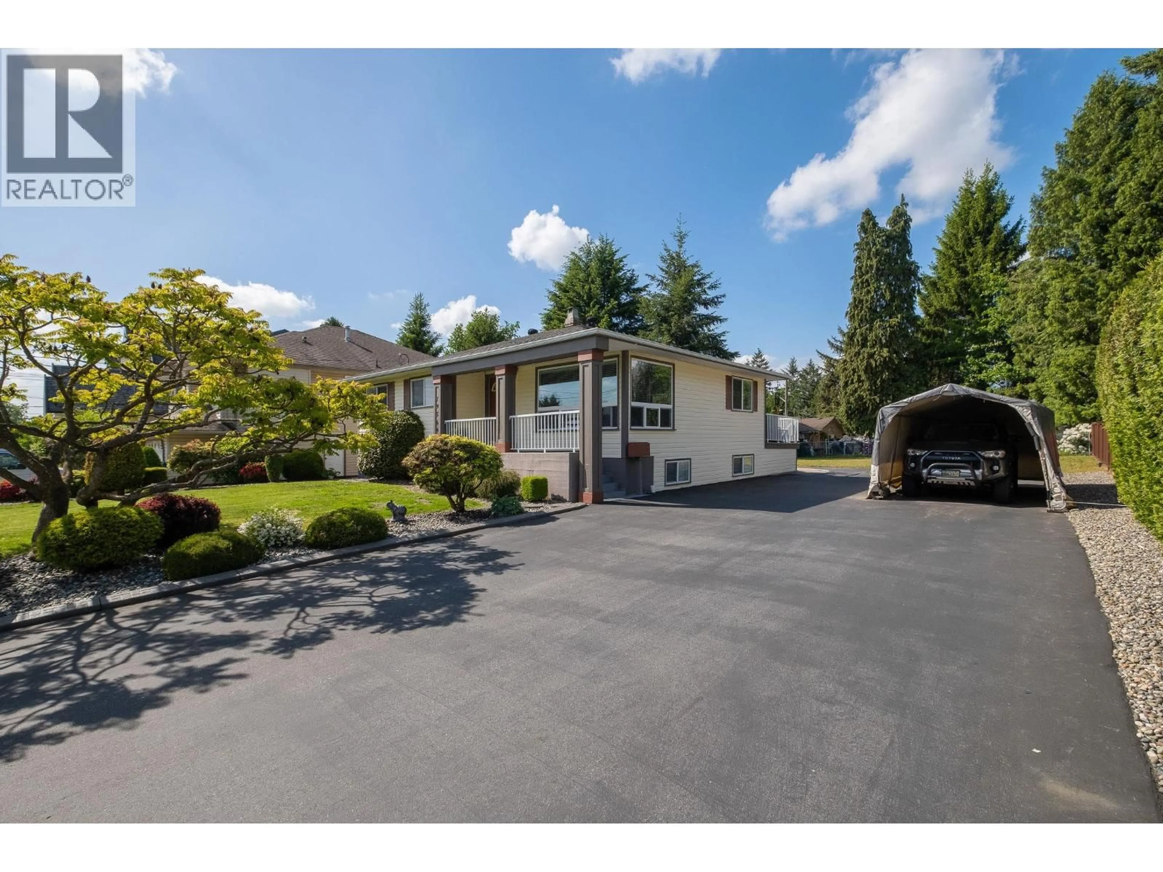 Unknown for 19569 116B AVENUE, Pitt Meadows British Columbia V3Y1G2