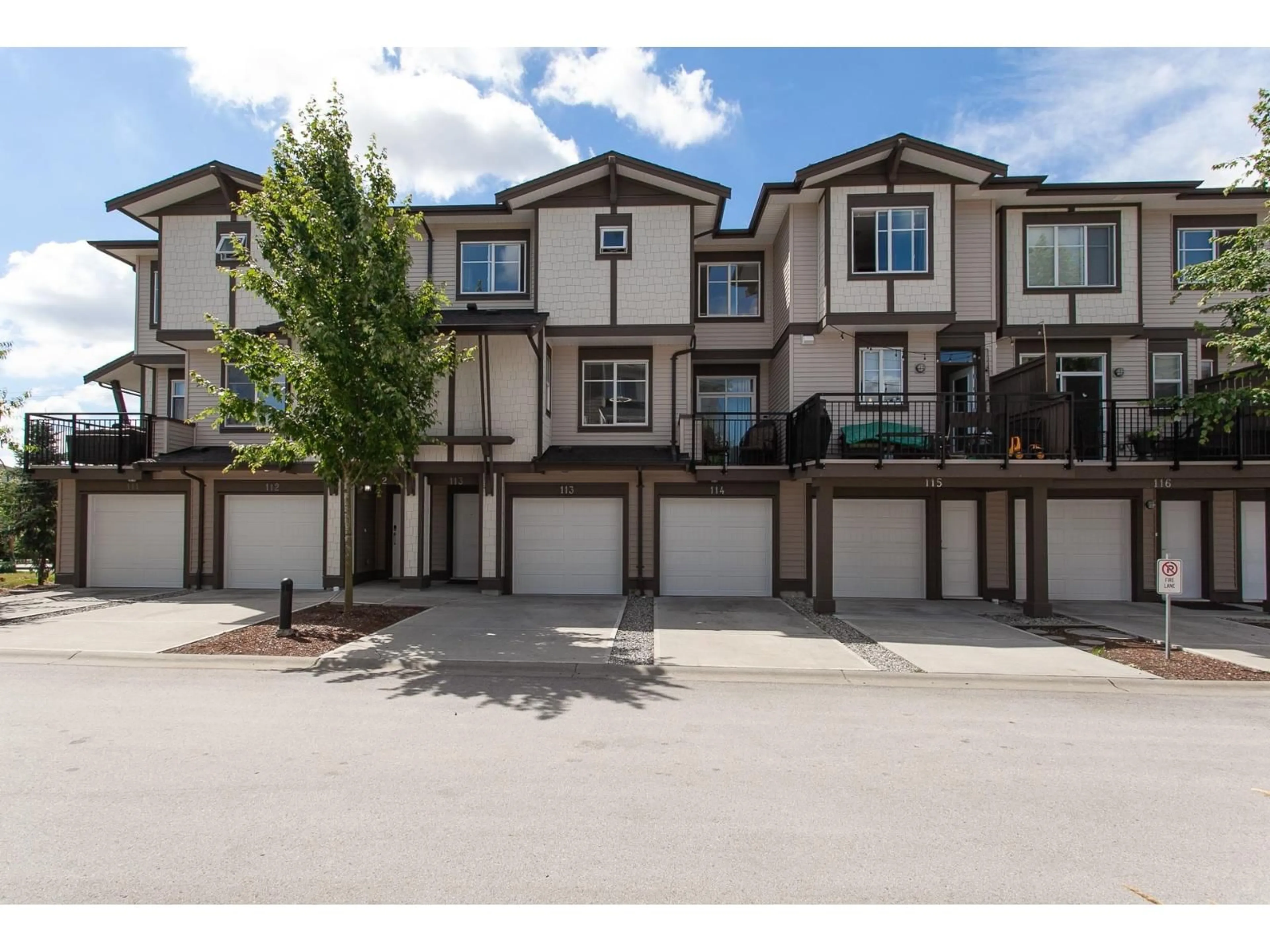 A pic from outside/outdoor area/front of a property/back of a property/a pic from drone, street for 113 - 19433 68, Surrey British Columbia V4N6M8