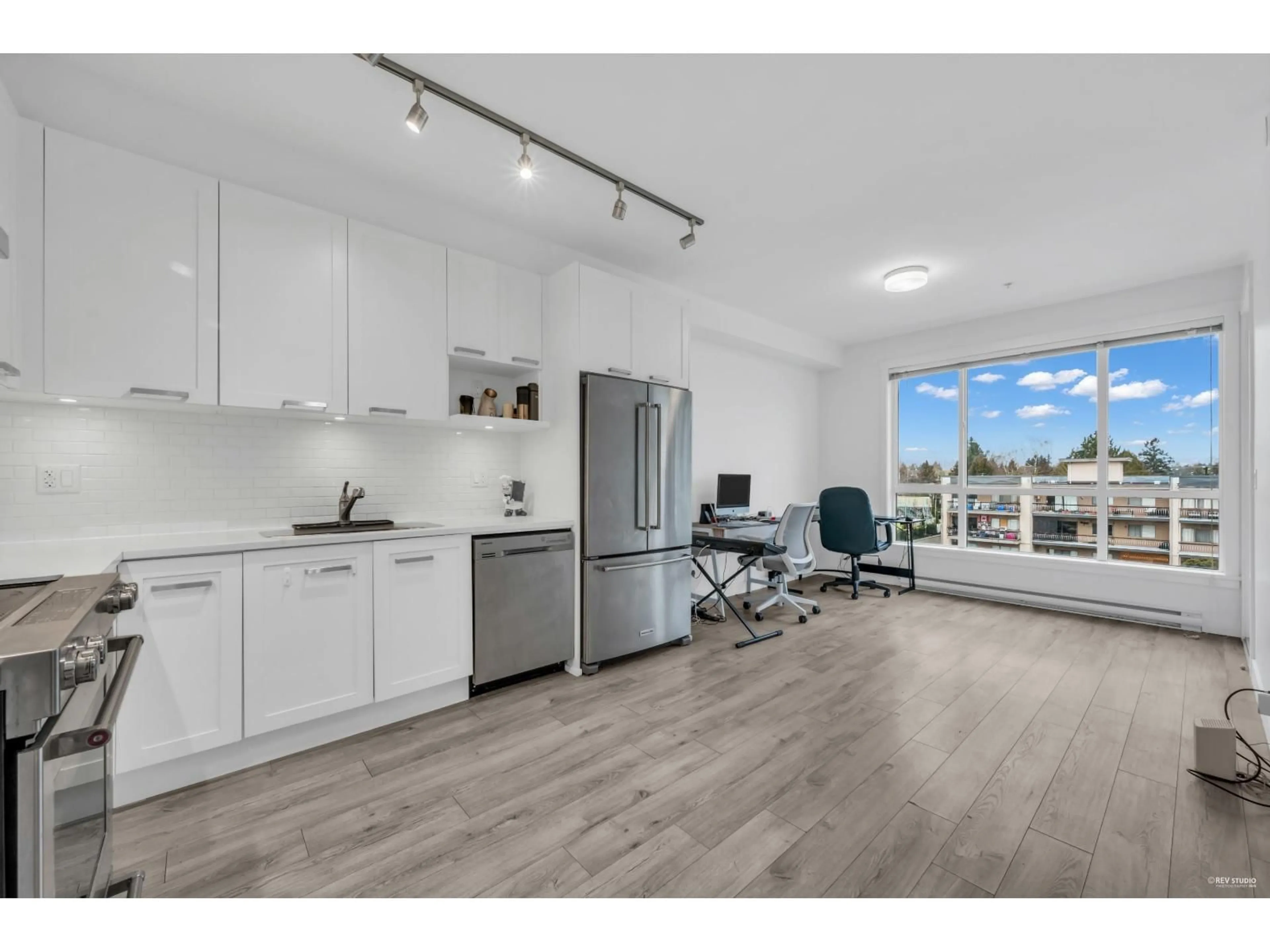 Open concept kitchen, unknown for 316 - 5638 201A, Langley British Columbia V3A0L8