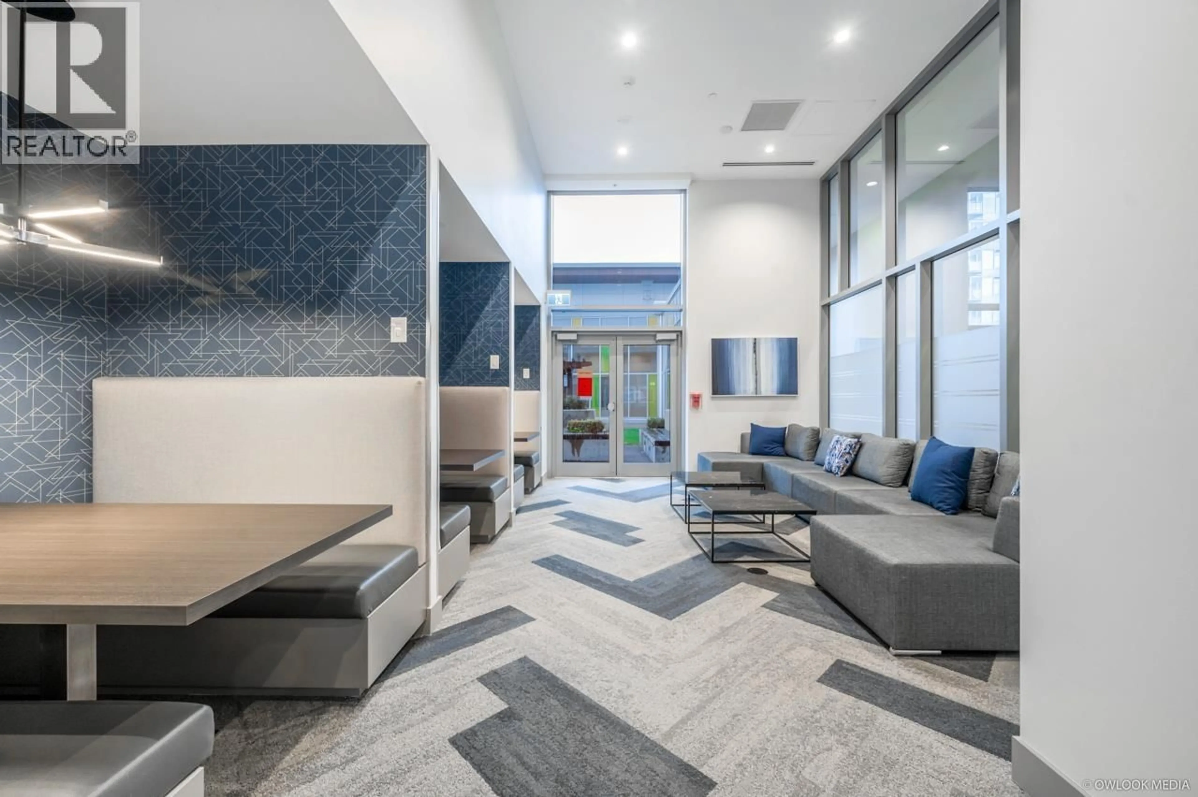 Lobby for 2406 - 6700 DUNBLANE AVENUE, Burnaby British Columbia V5H0J3