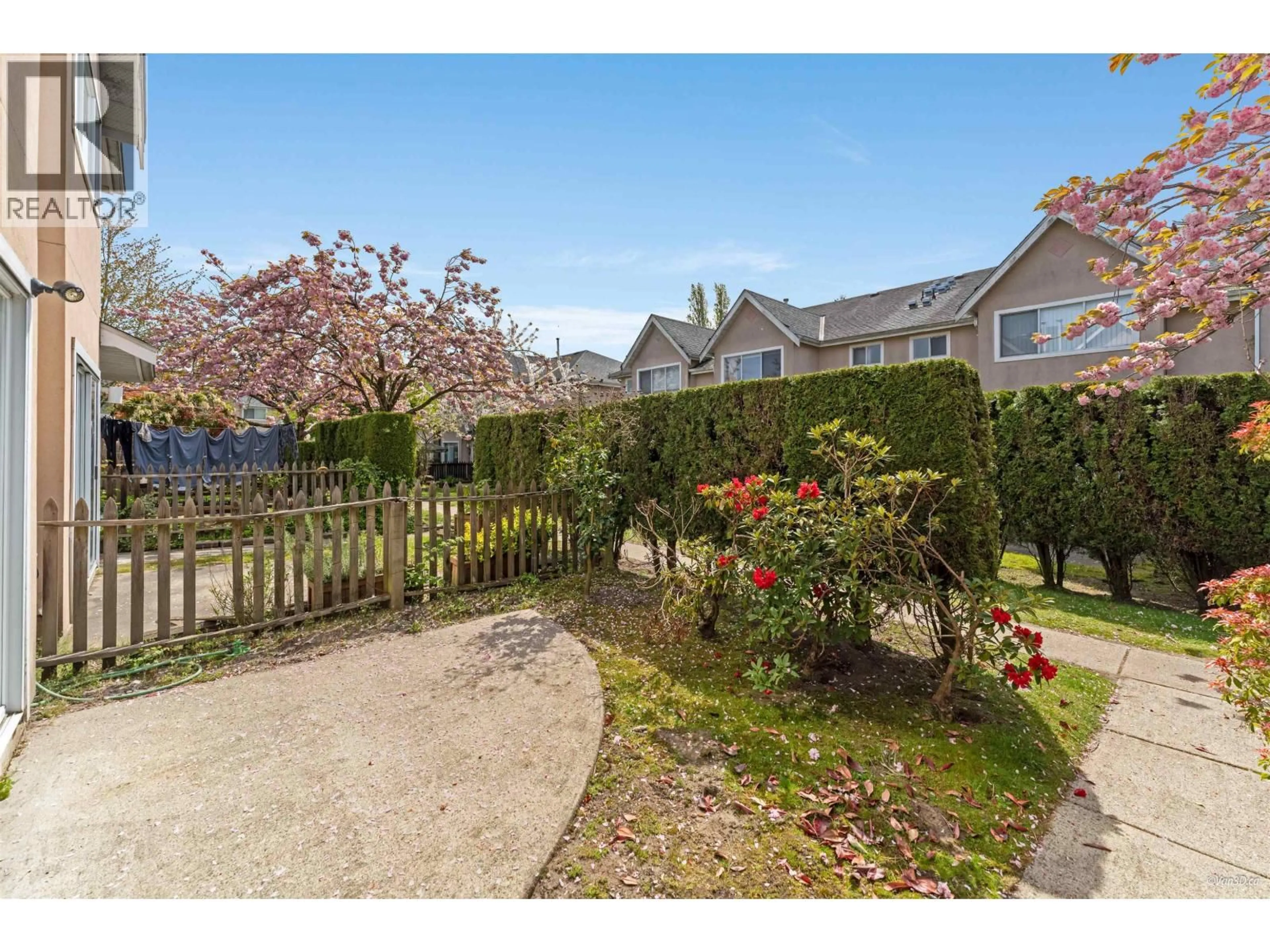 Patio, street for 165 - 2211 NO 4 ROAD, Richmond British Columbia V6X3X1