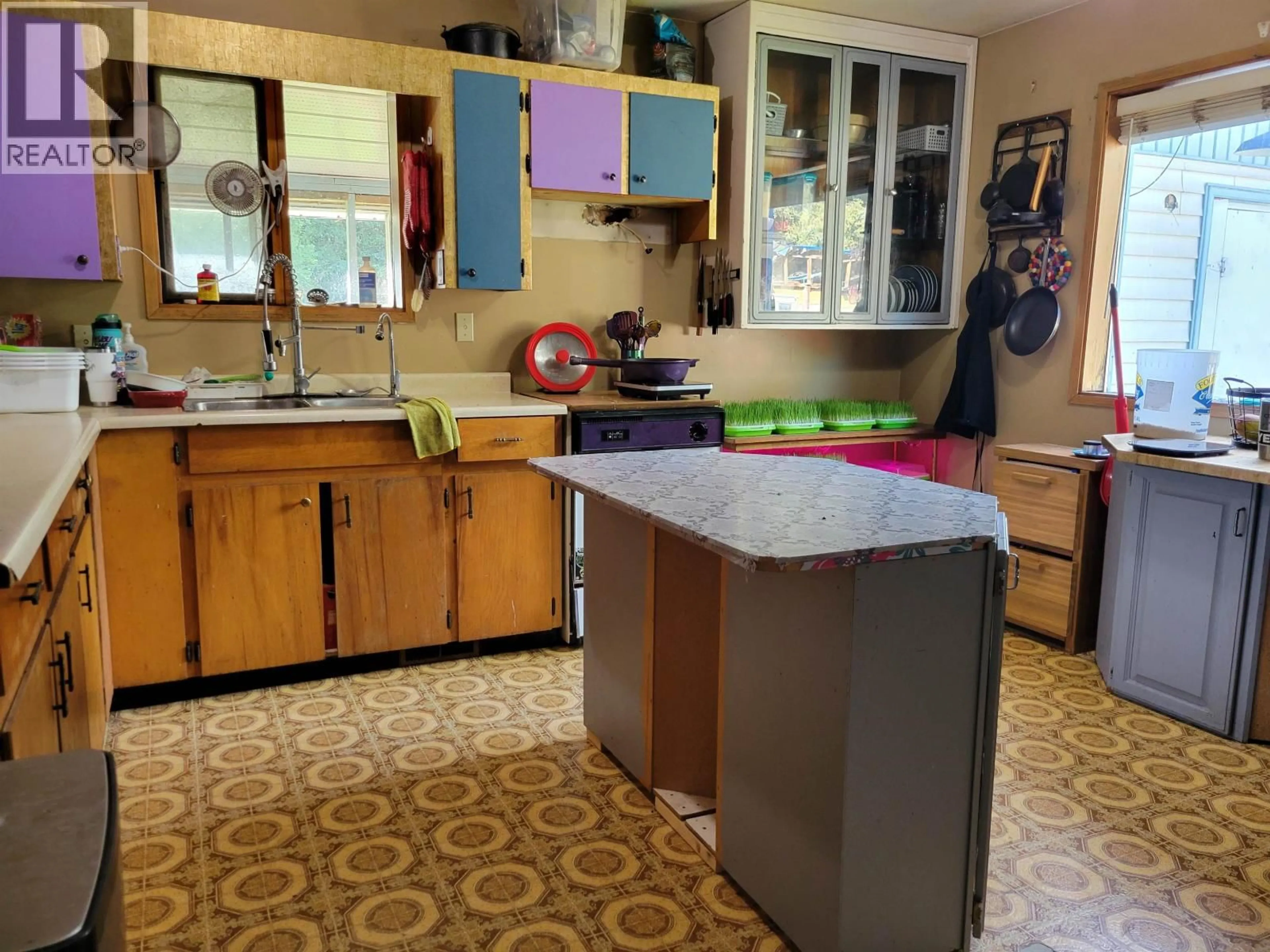 Standard kitchen, unknown for 1236 MAIN ST, ENGEN TOWNSITE ROAD, Vanderhoof British Columbia V0J3A2