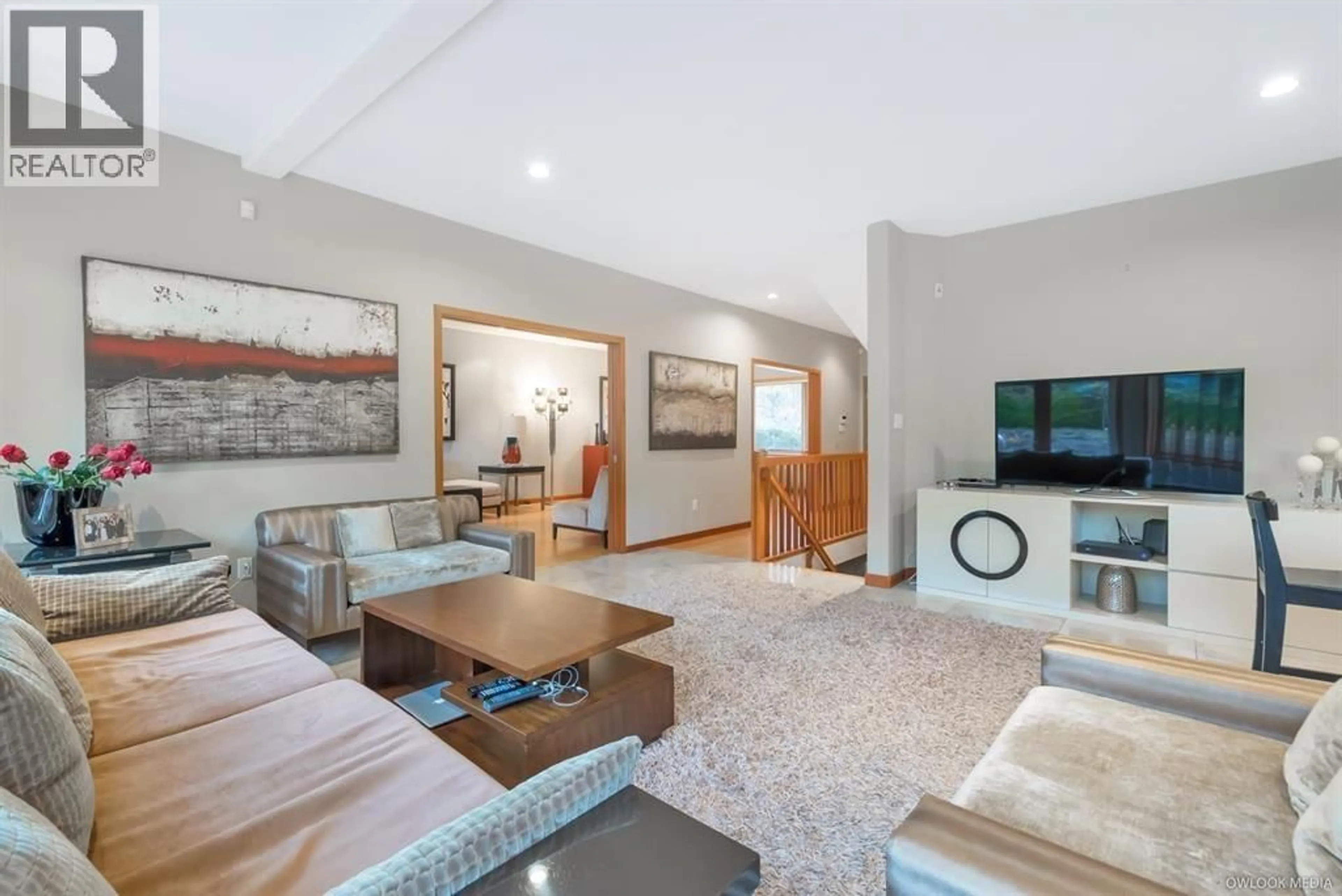 Living room with furniture, unknown for 1361 INGLEWOOD AVENUE, West Vancouver British Columbia V7T1Y8
