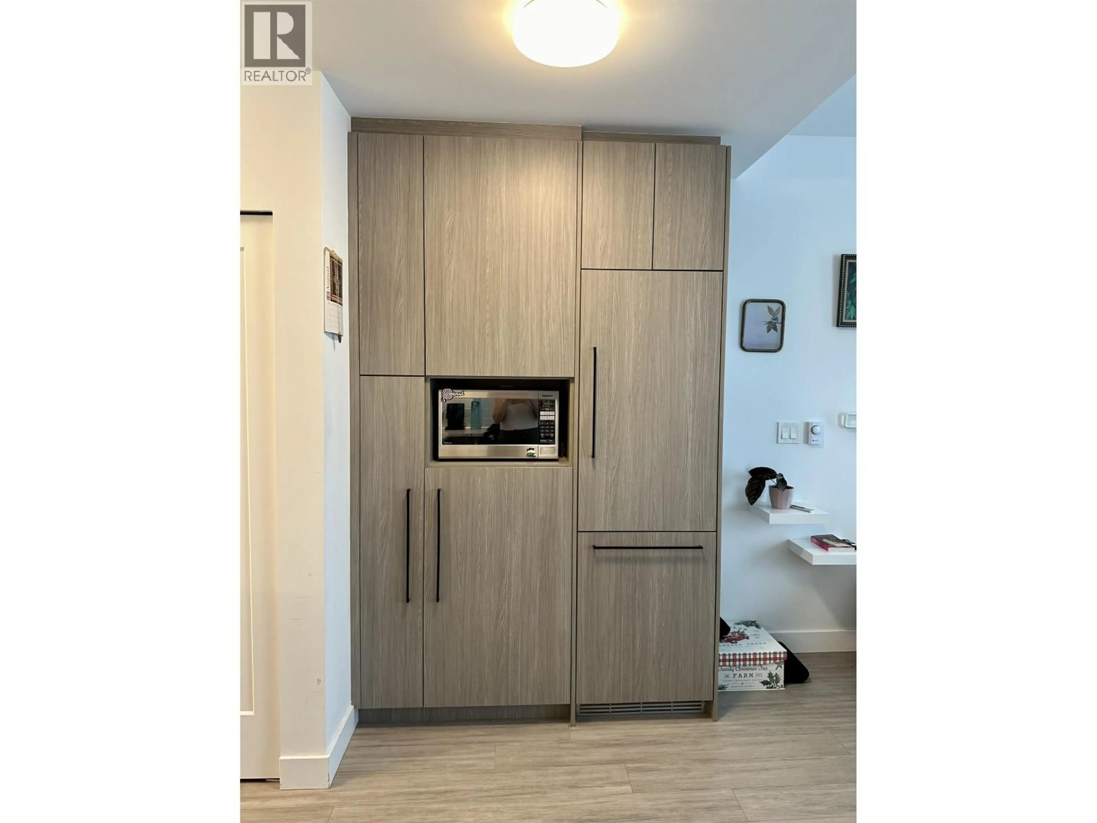 Storage room or clothes room or walk-in closet for 208 - 2408 GRANT STREET, Vancouver British Columbia V5K3G4
