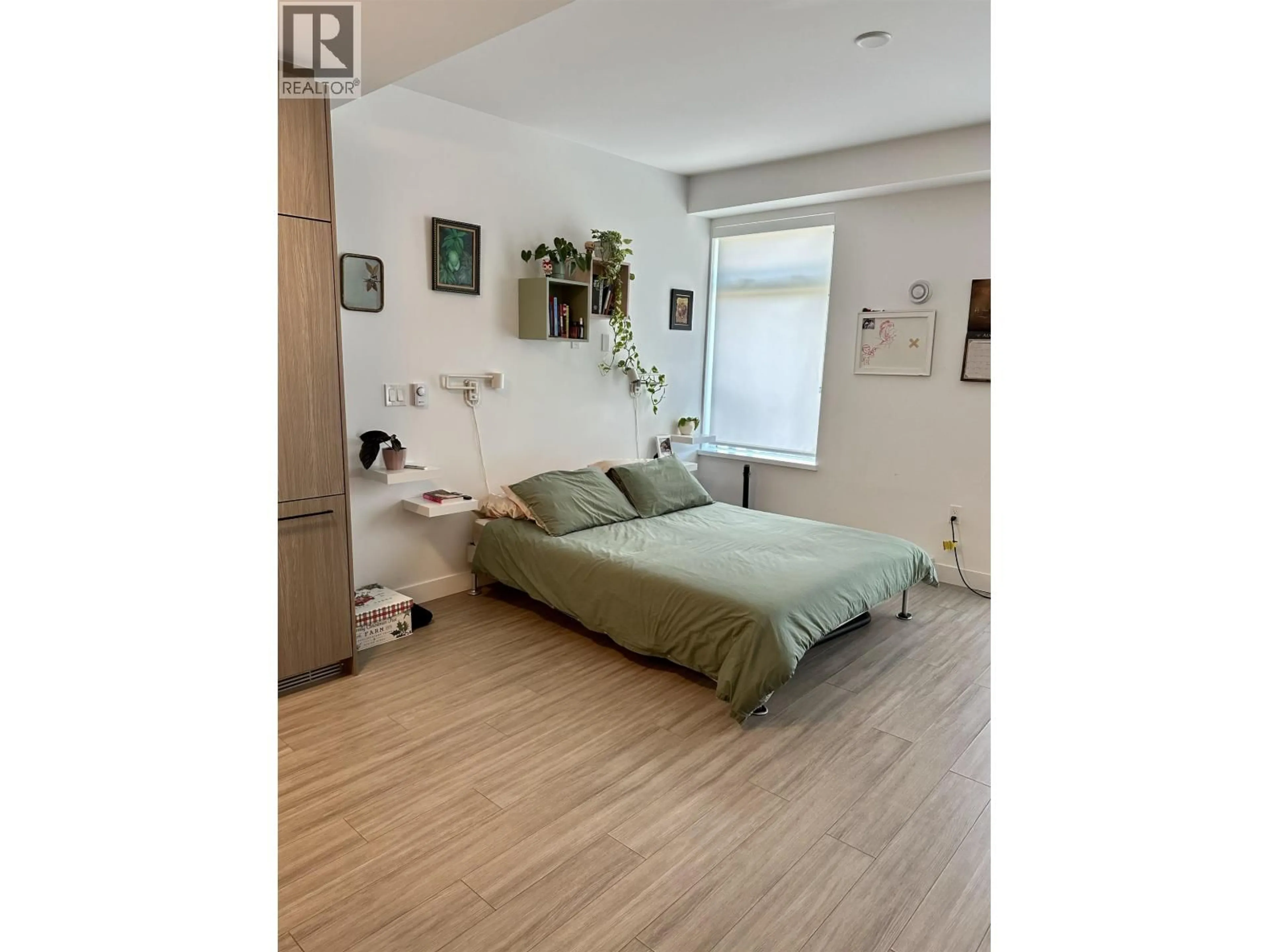 A pic of a room for 208 - 2408 GRANT STREET, Vancouver British Columbia V5K3G4
