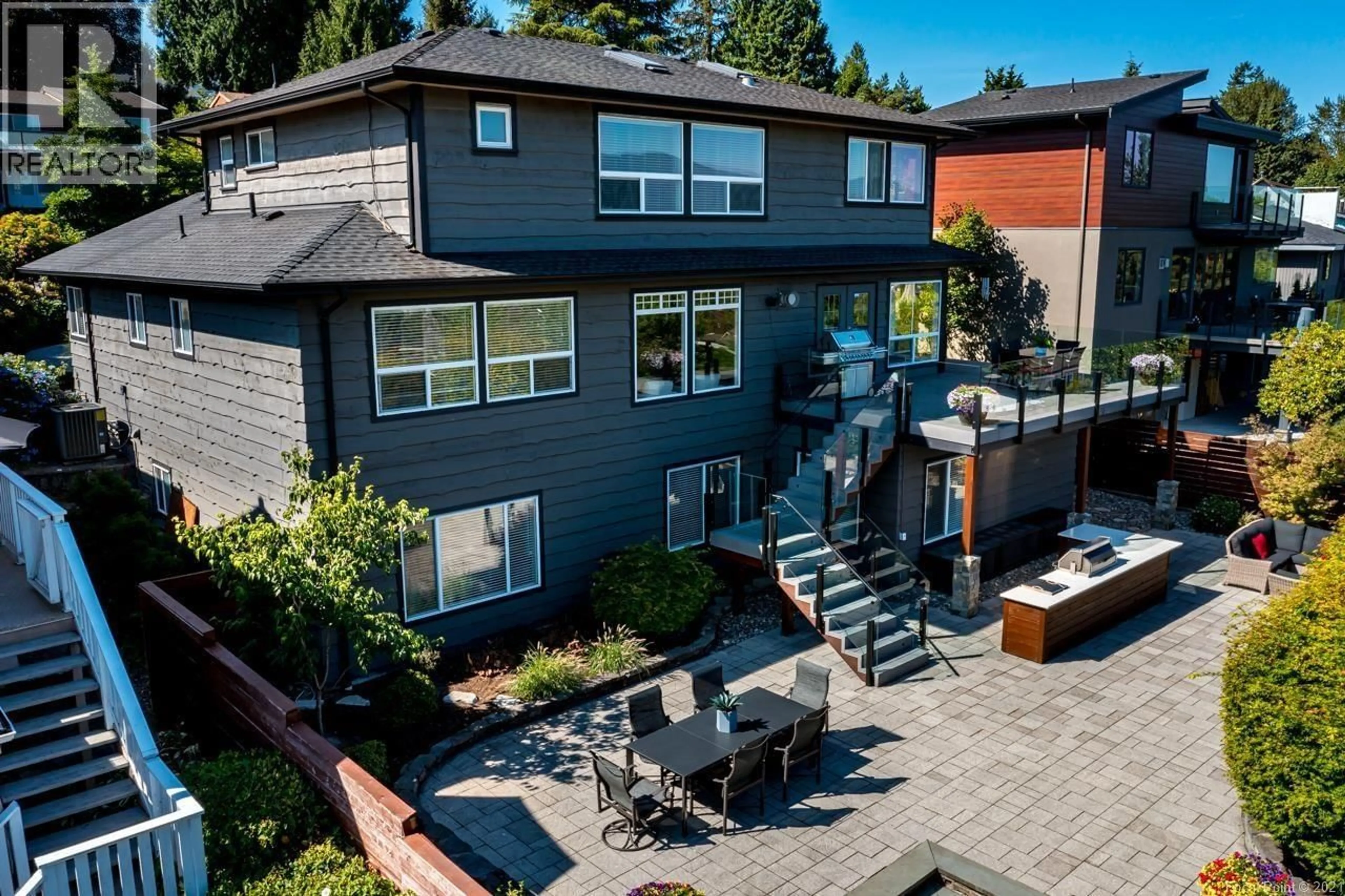 A pic from outside/outdoor area/front of a property/back of a property/a pic from drone, street for 2329 ONEIDA DRIVE, Coquitlam British Columbia V3J7A7