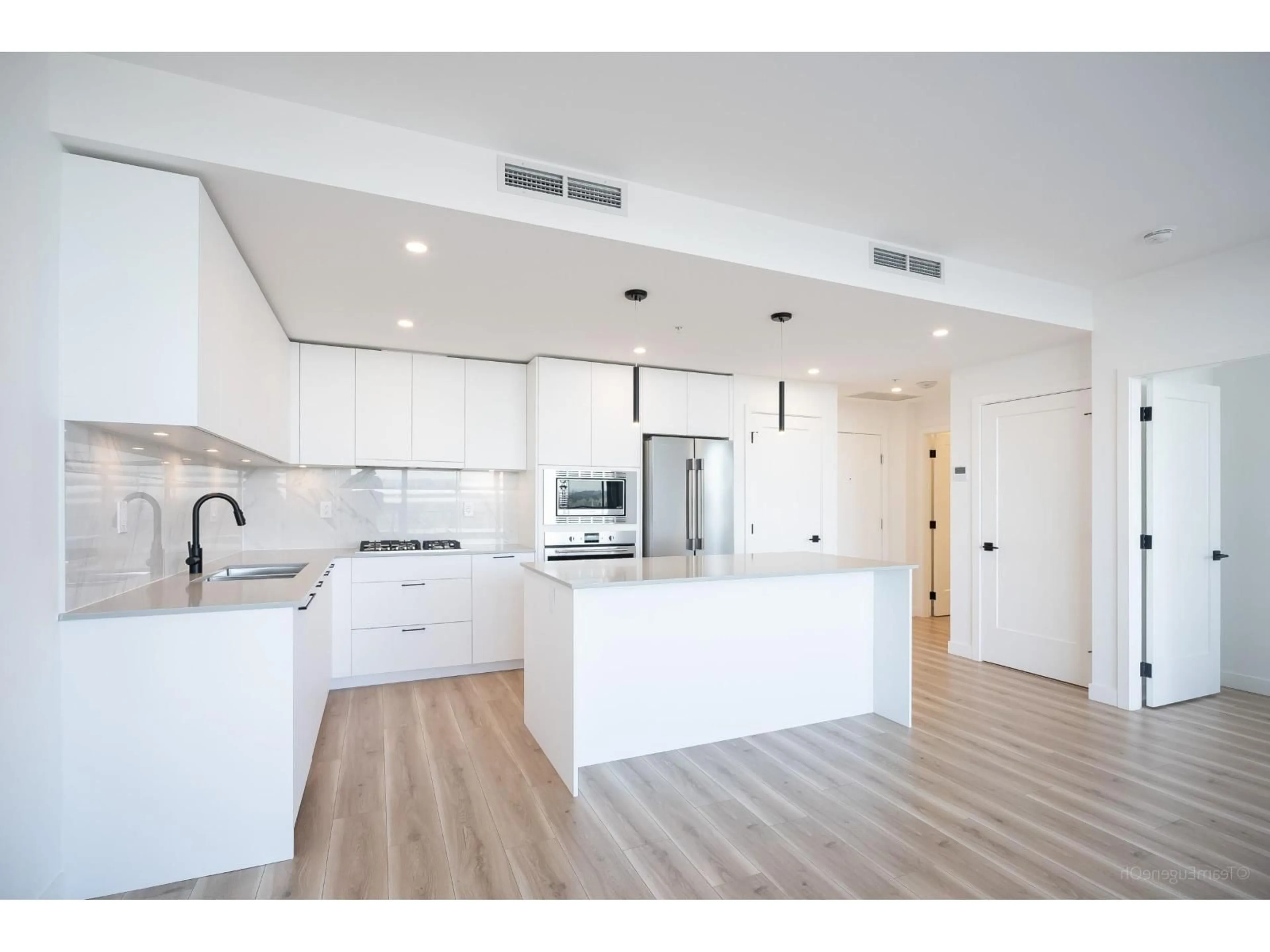 Open concept kitchen, unknown for 904 - 20065 85, Langley British Columbia V2Y3K4