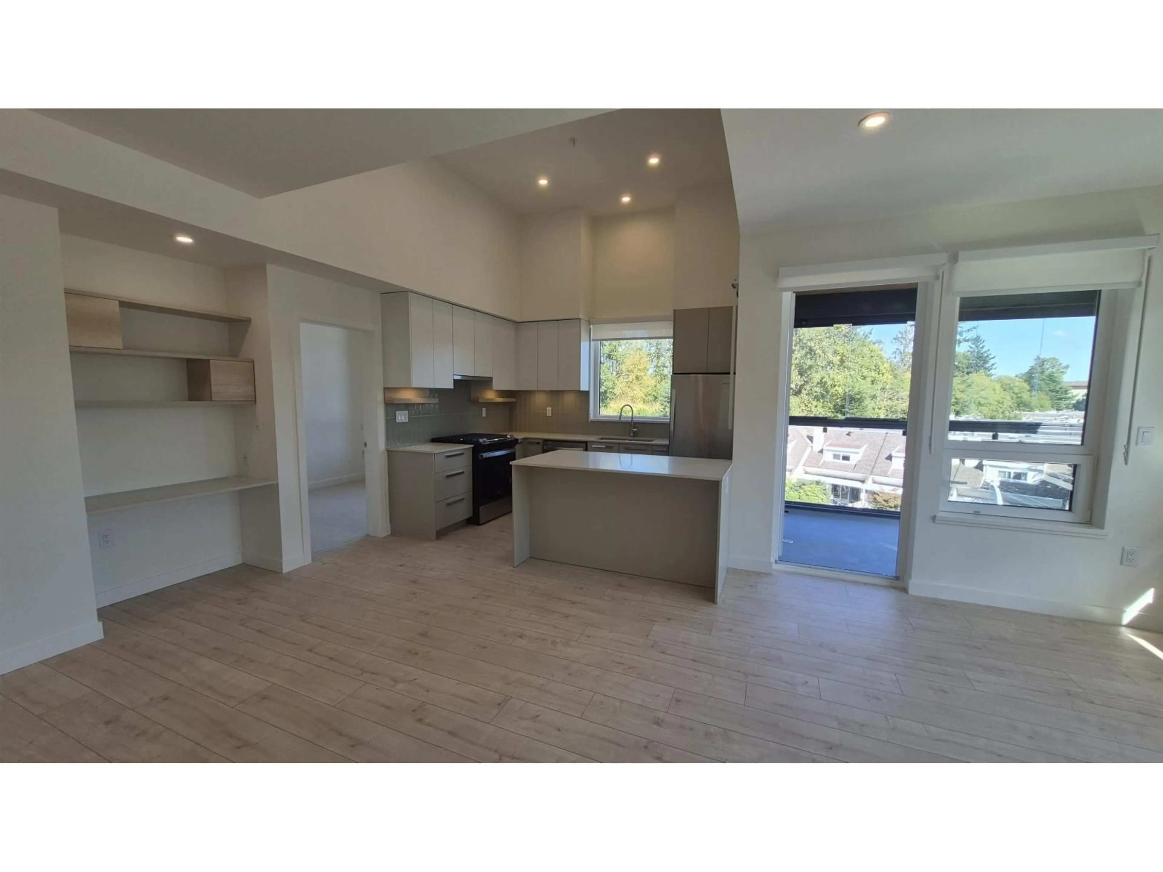 Open concept kitchen, unknown for 416 - 13788 76, Surrey British Columbia V3W3V9
