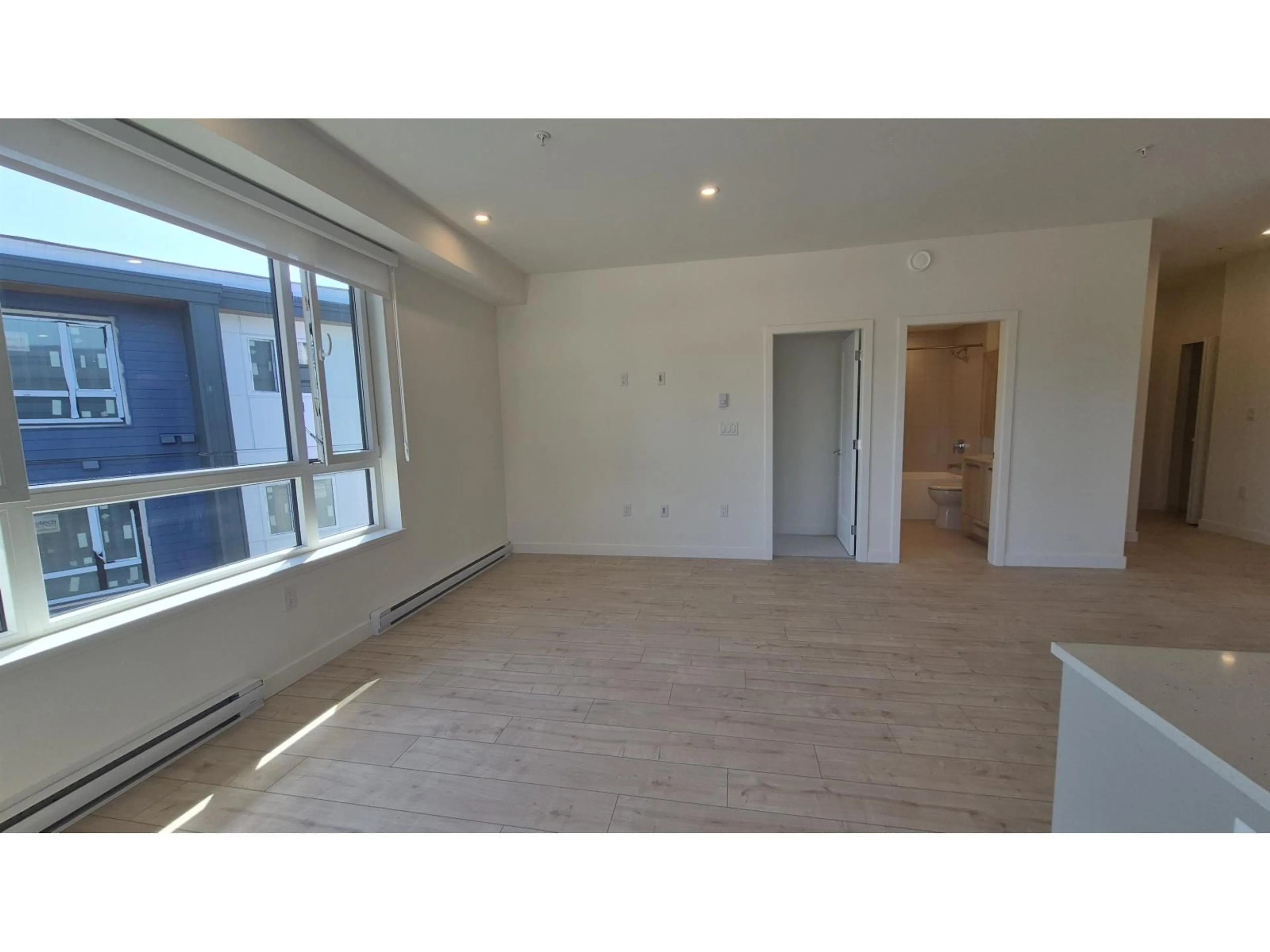 A pic of a room for 416 - 13788 76, Surrey British Columbia V3W3V9