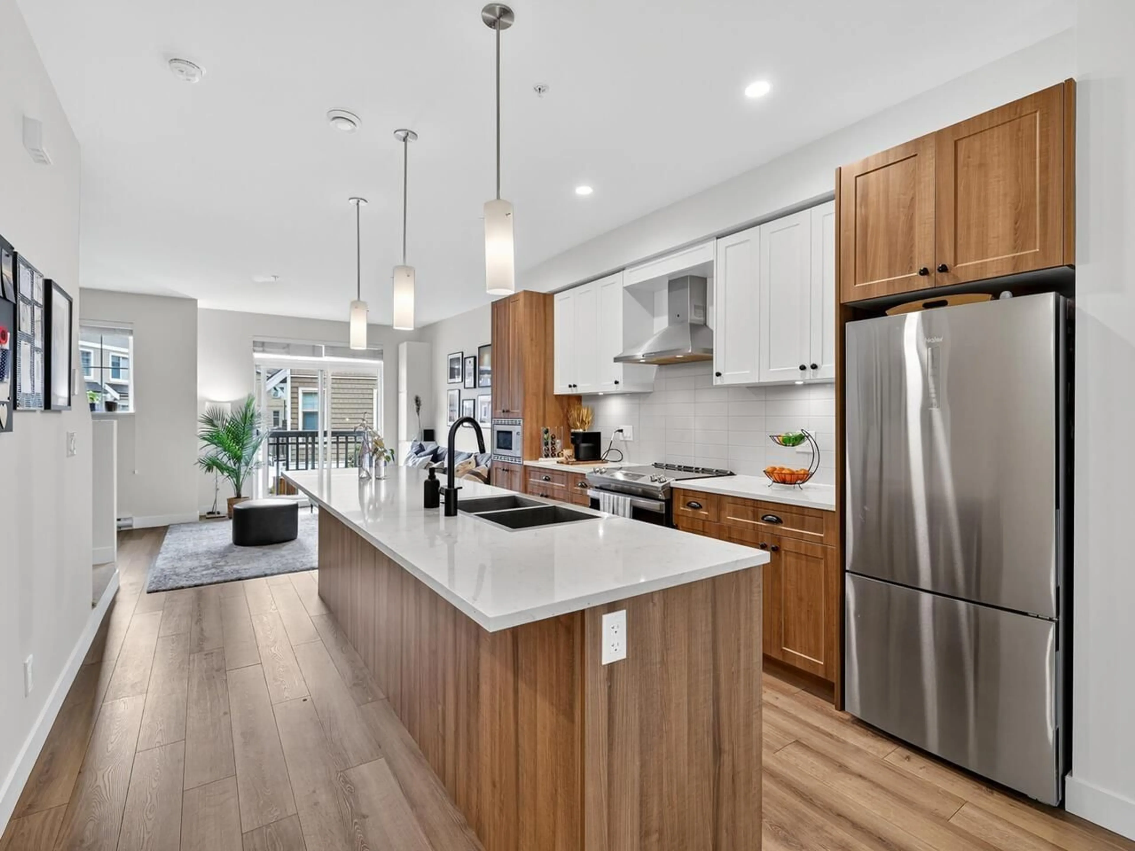 Open concept kitchen, unknown for 53 - 20487 65, Langley British Columbia V2Y3K8