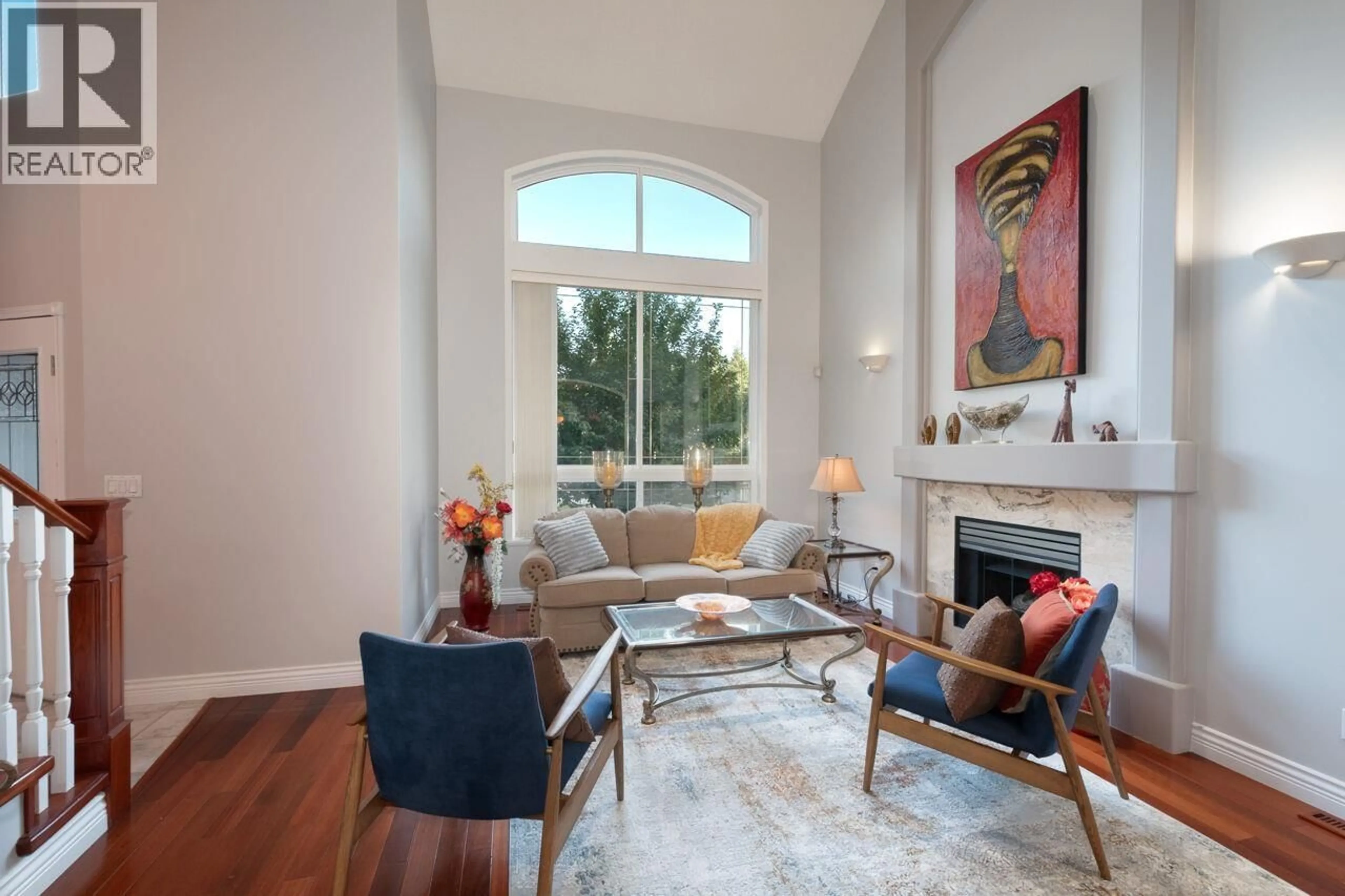 Living room with furniture, unknown for 51 WILKES CREEK DRIVE, Port Moody British Columbia V3H4Z9