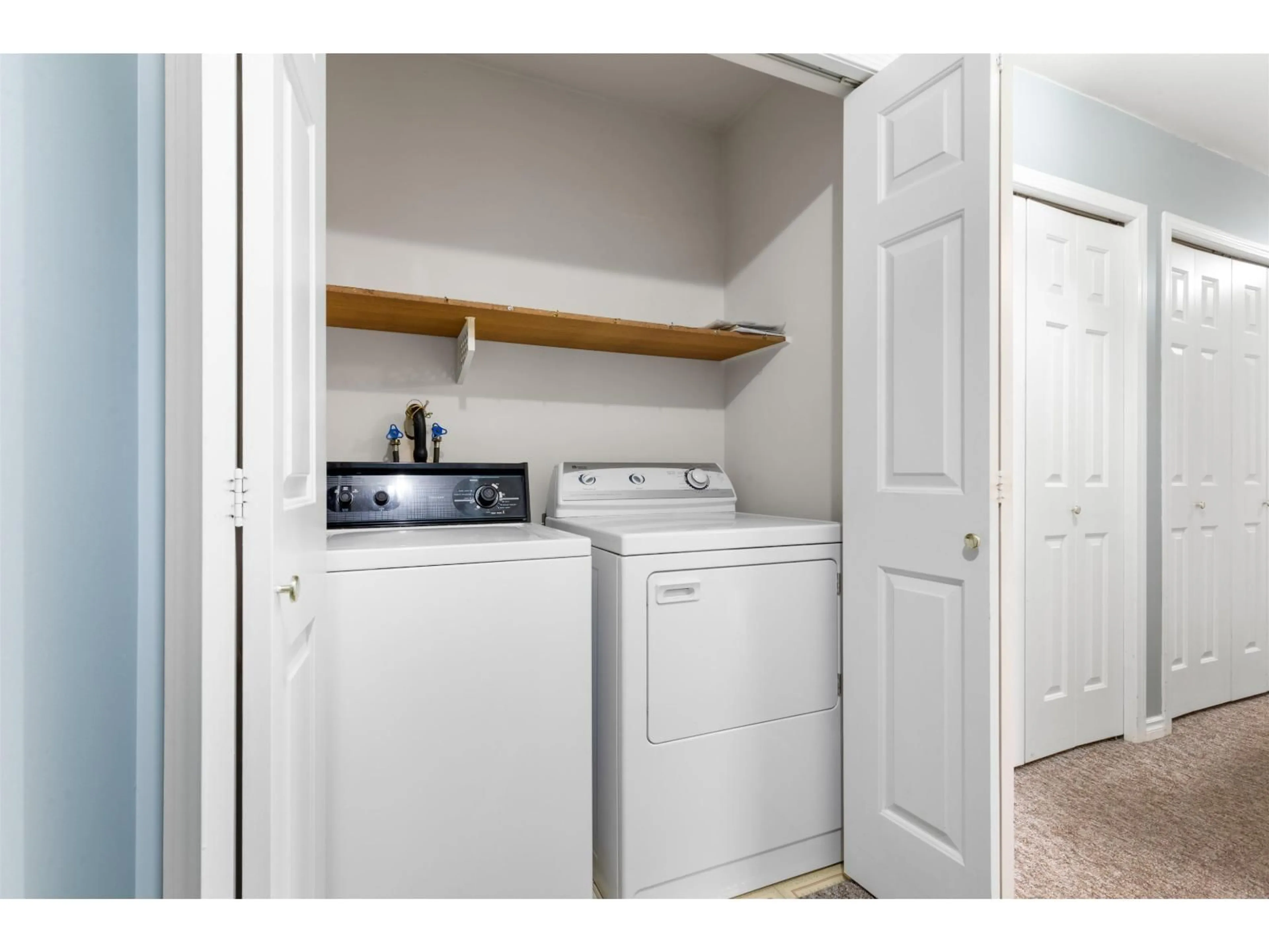 Laundry room for 306 - 32823 LANDEAU, Abbotsford British Columbia V2S6S6
